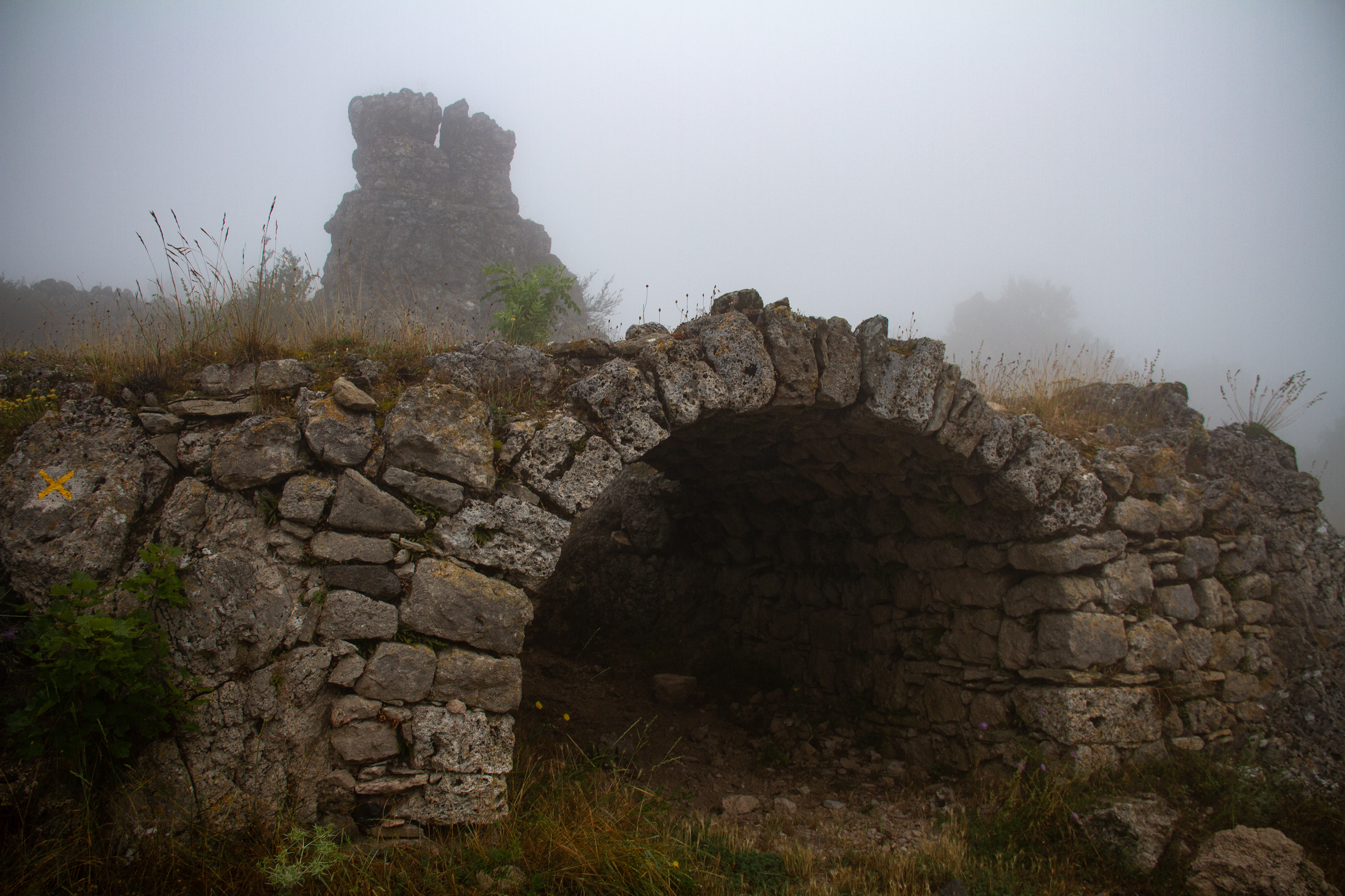 Hameau de Labeil, Larzac, été 2024