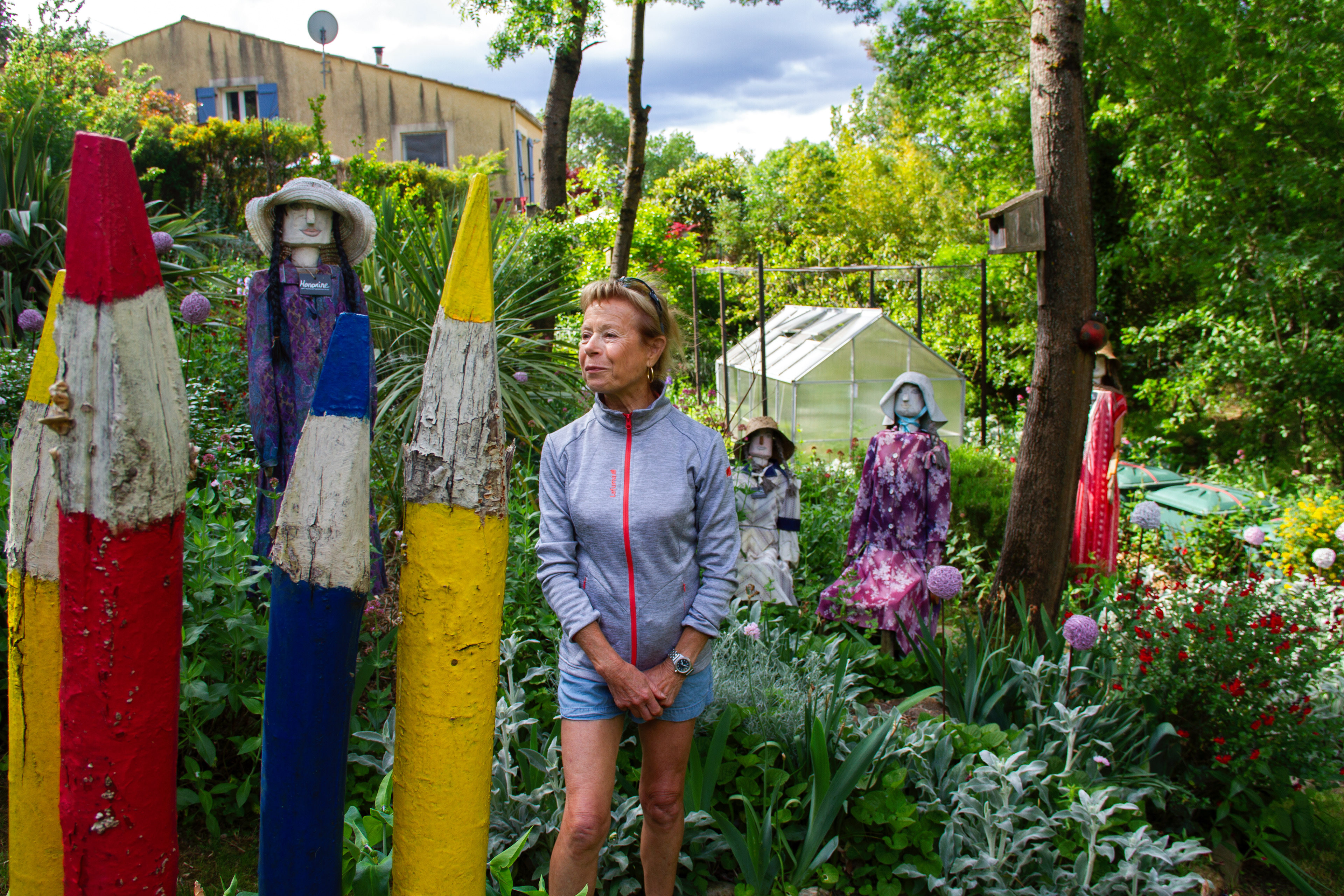 Cathy Babau, meilleure jardinière de France. Occitanie, les métiers botaniques impactés par la sécheresse précoce, mai 2023, Haut-Languedoc, Occitanie