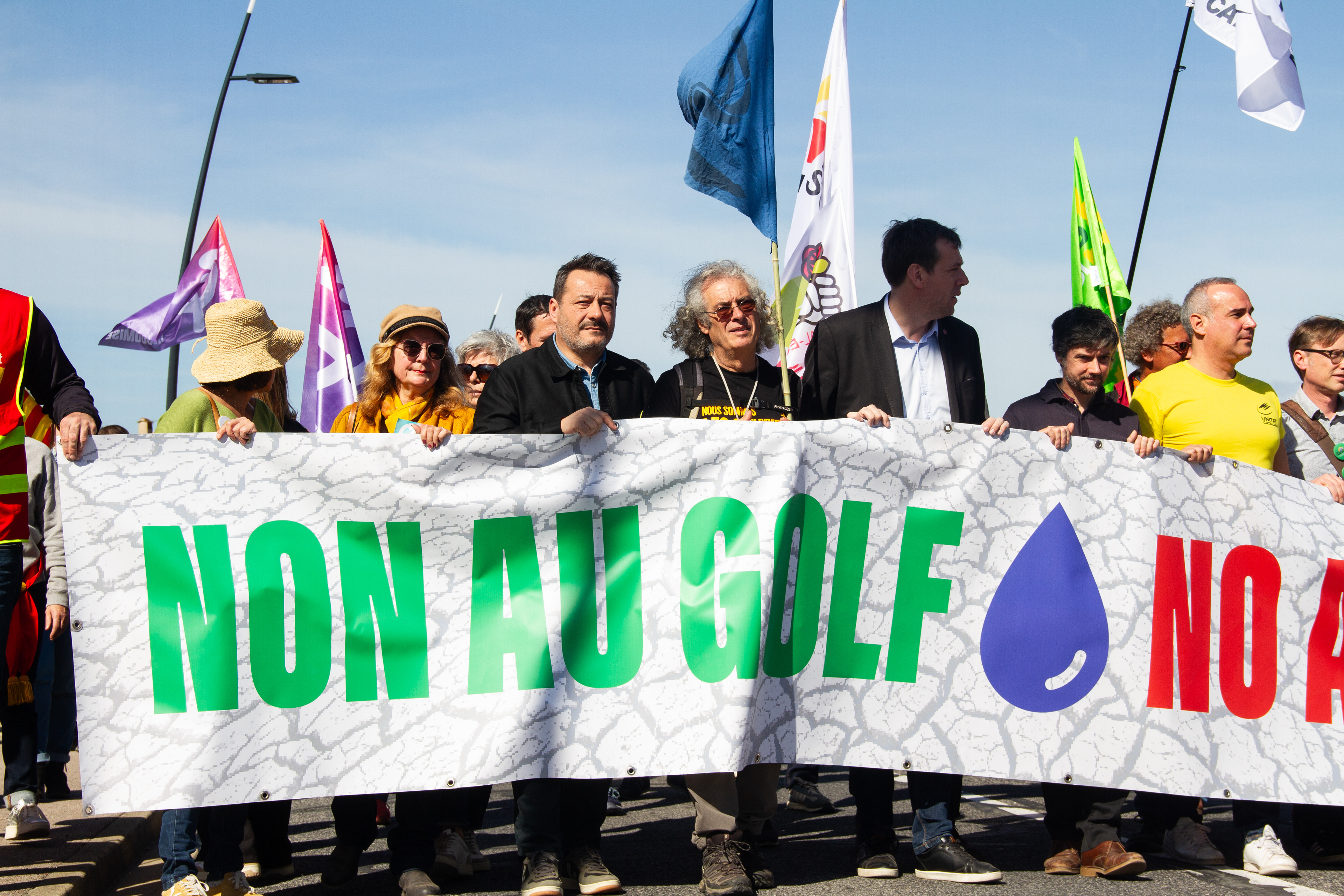 Manifestation contre le projet de golf à Villeneuve-de-la-raho, Pyrénées-Orientales, mars 2024