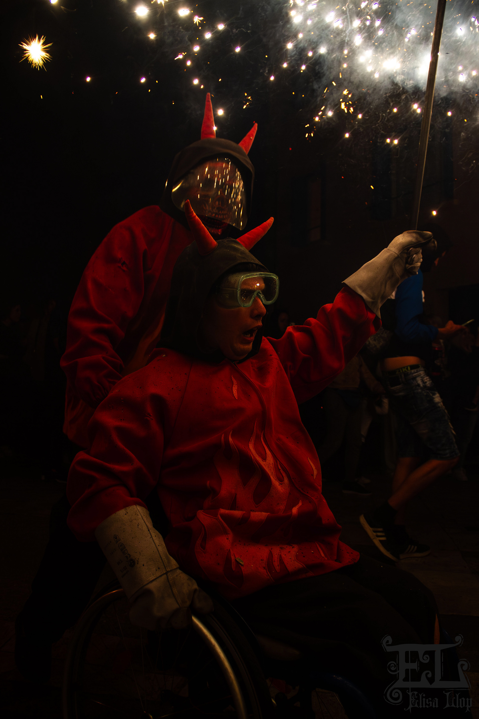 Correfoc Diables del Riberal lors de la fête de la Pau i Treva, Toulouges, mai 2024