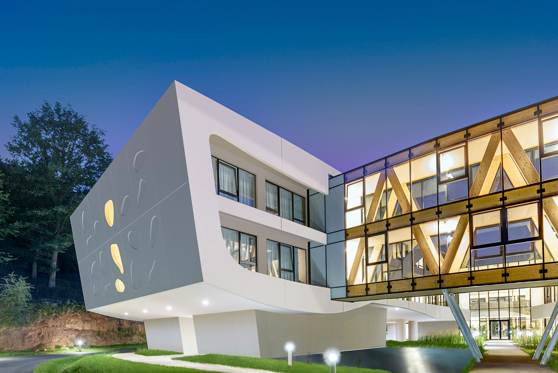 Photographie architecture - Vue de nuit - EHPAD Freyming-Merlebach - Agence Espace Architecture