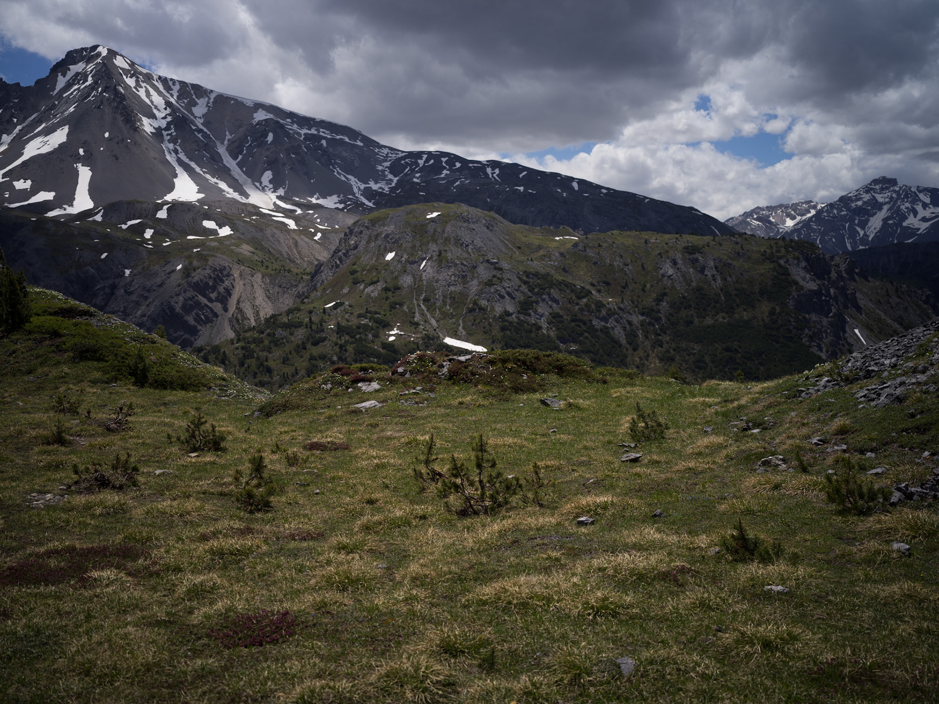 Near Süsom Givè