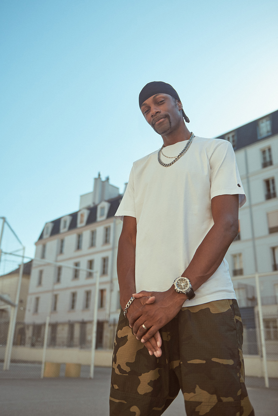 Portrait of Mamson, internationally acclaimed dancer shot outdoor in Paris by Matthieu Hoarau