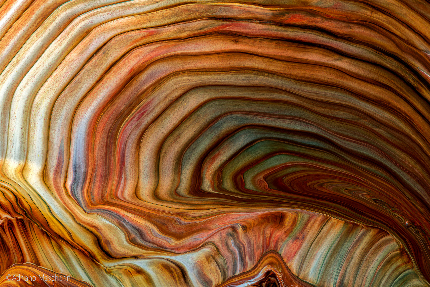 Caverna sulle colline arcobaleno - Cave on the Rainbow Hills