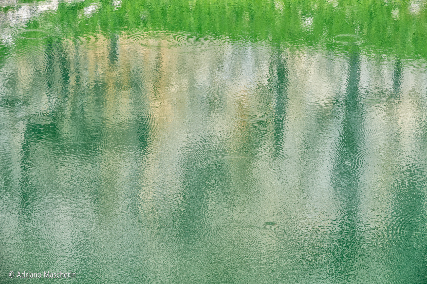 Riflessi lago Avostanis - Avostanis lake reflection