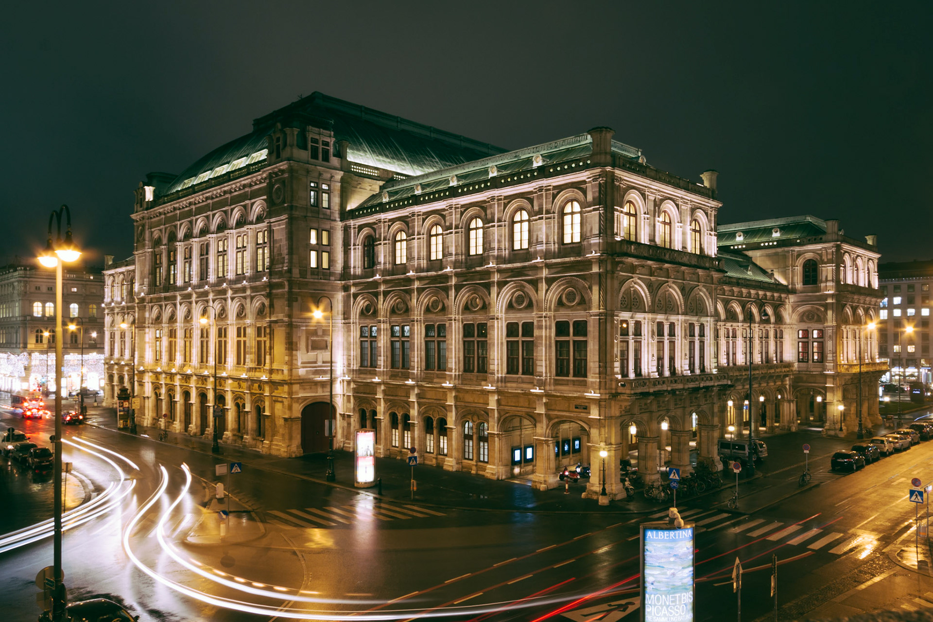 Opernhaus
