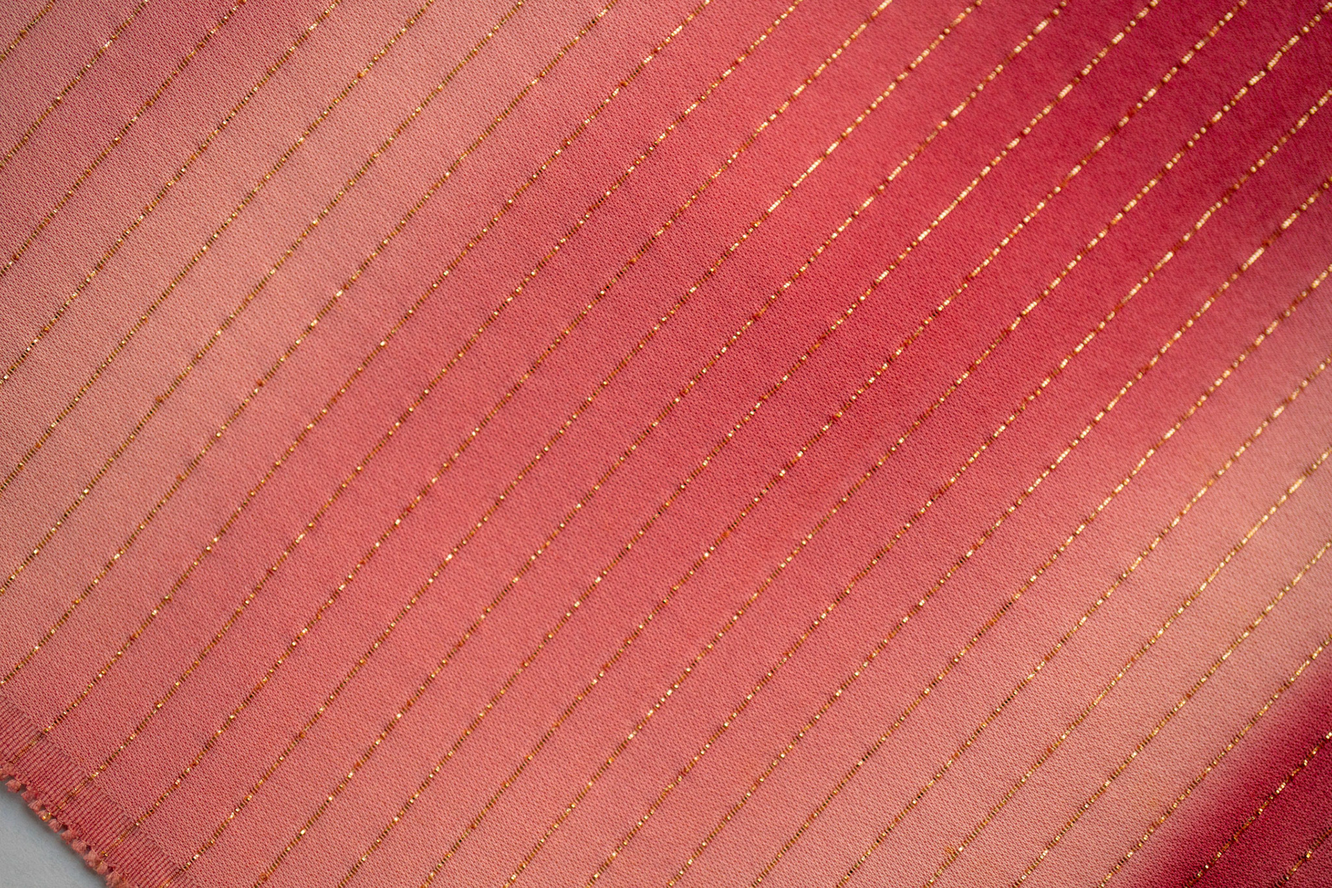 SG1 - Silk Kimono - Pink to Red Dying, Shiny Gold Fabric Threading