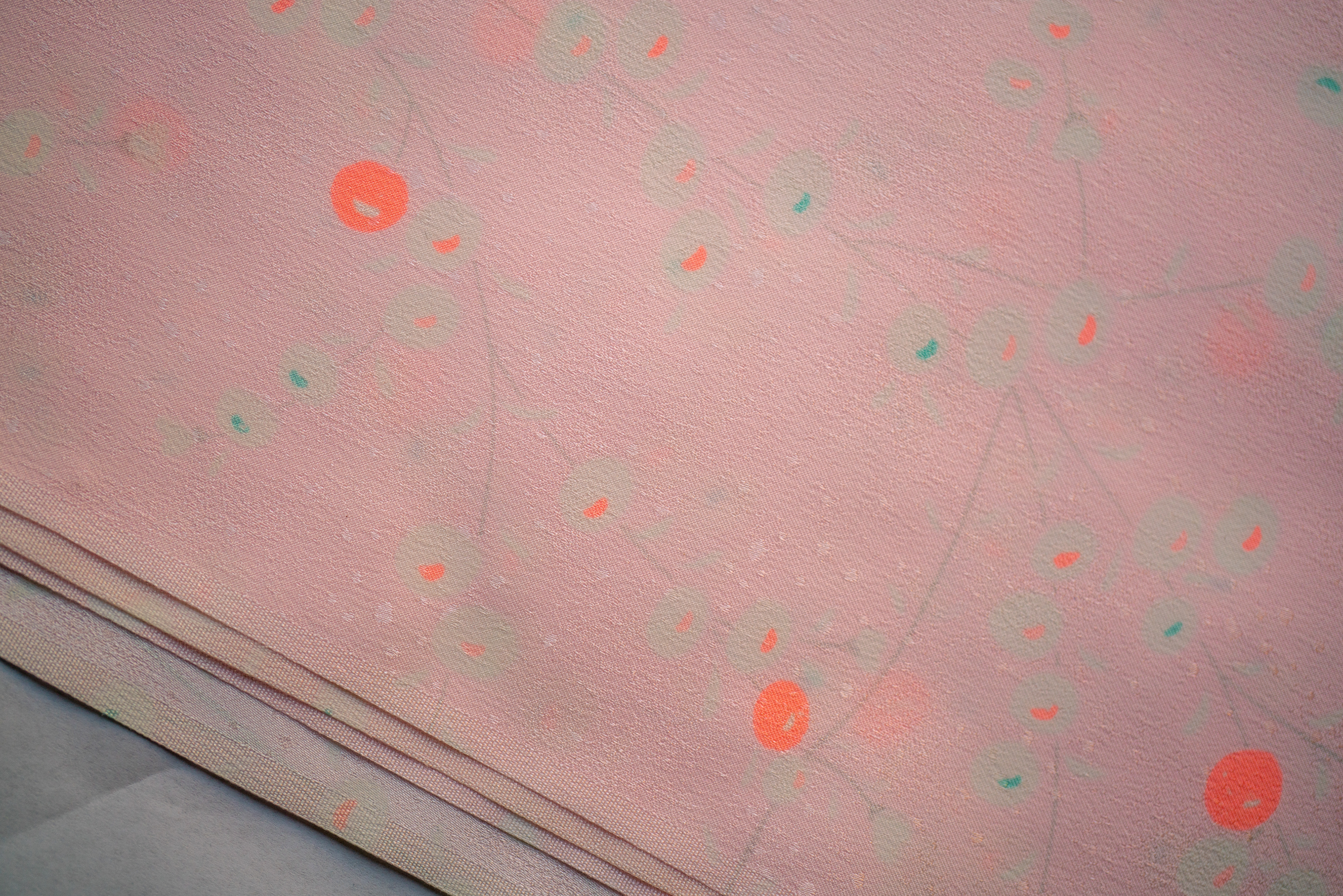 PF1 - Polyester Kimono - Flowers & Branches - Soft & Light