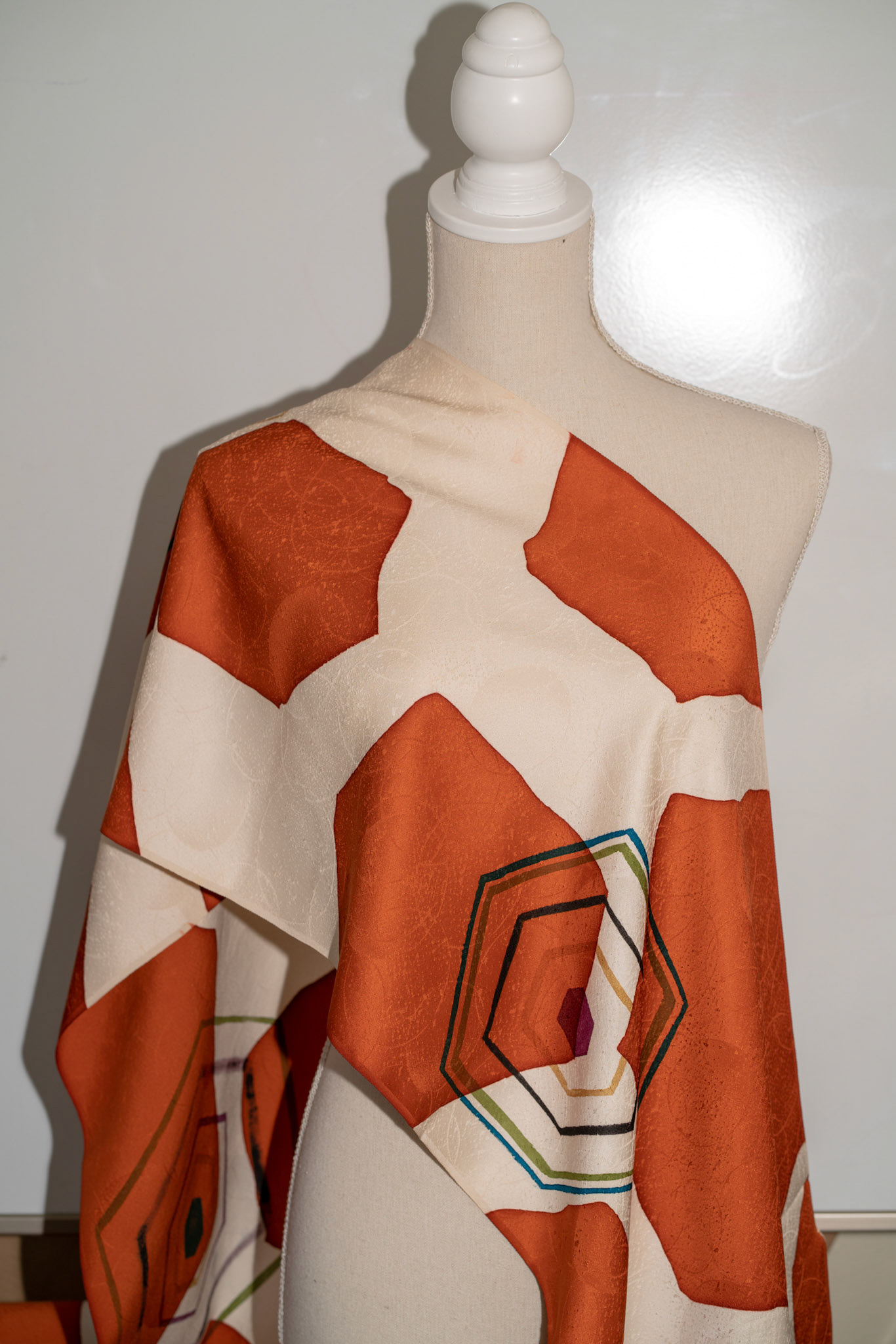 SO2 - Silk Kimono - Orange Hexagons on White