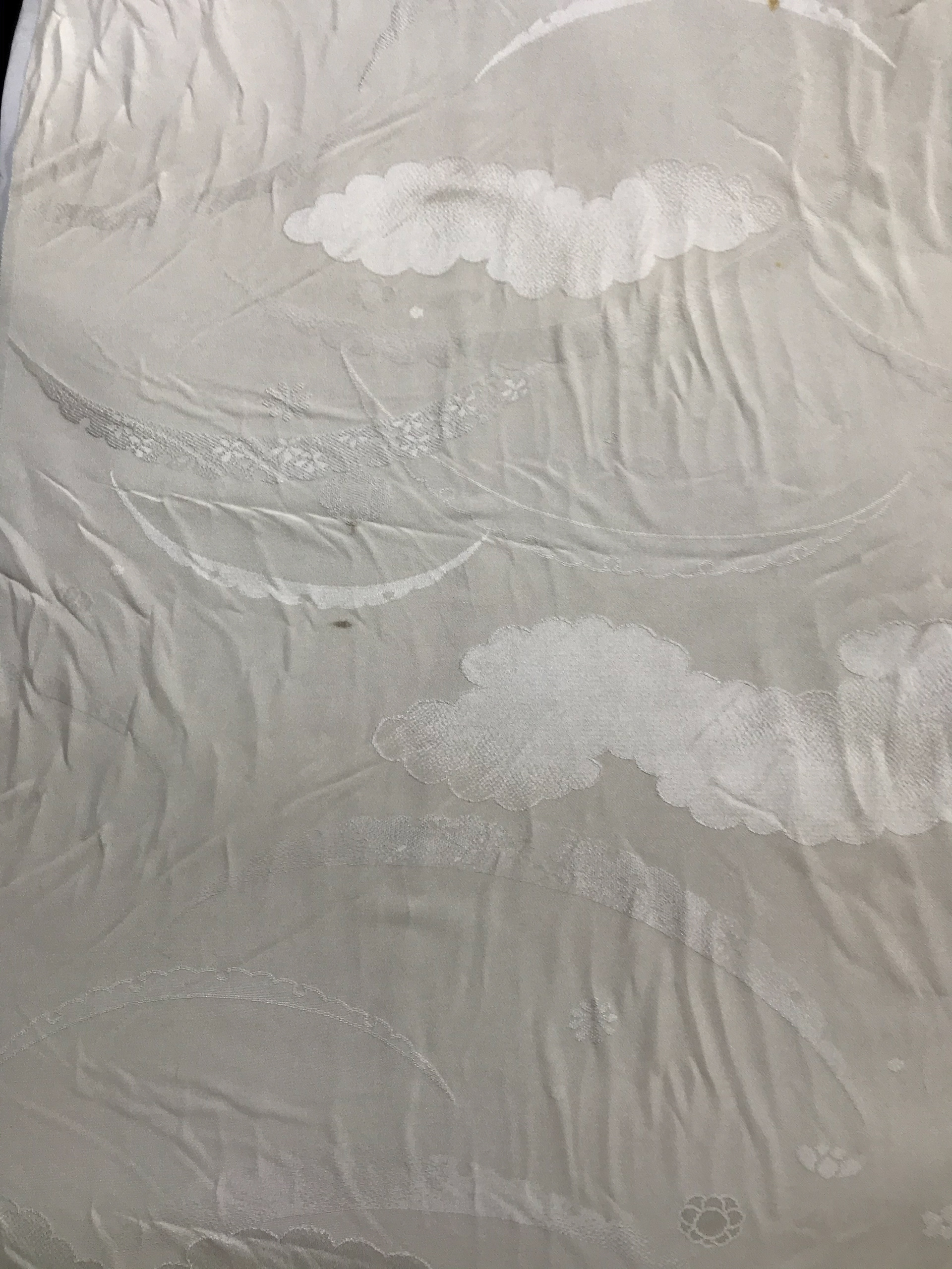 SB2 - White Silk Bolt