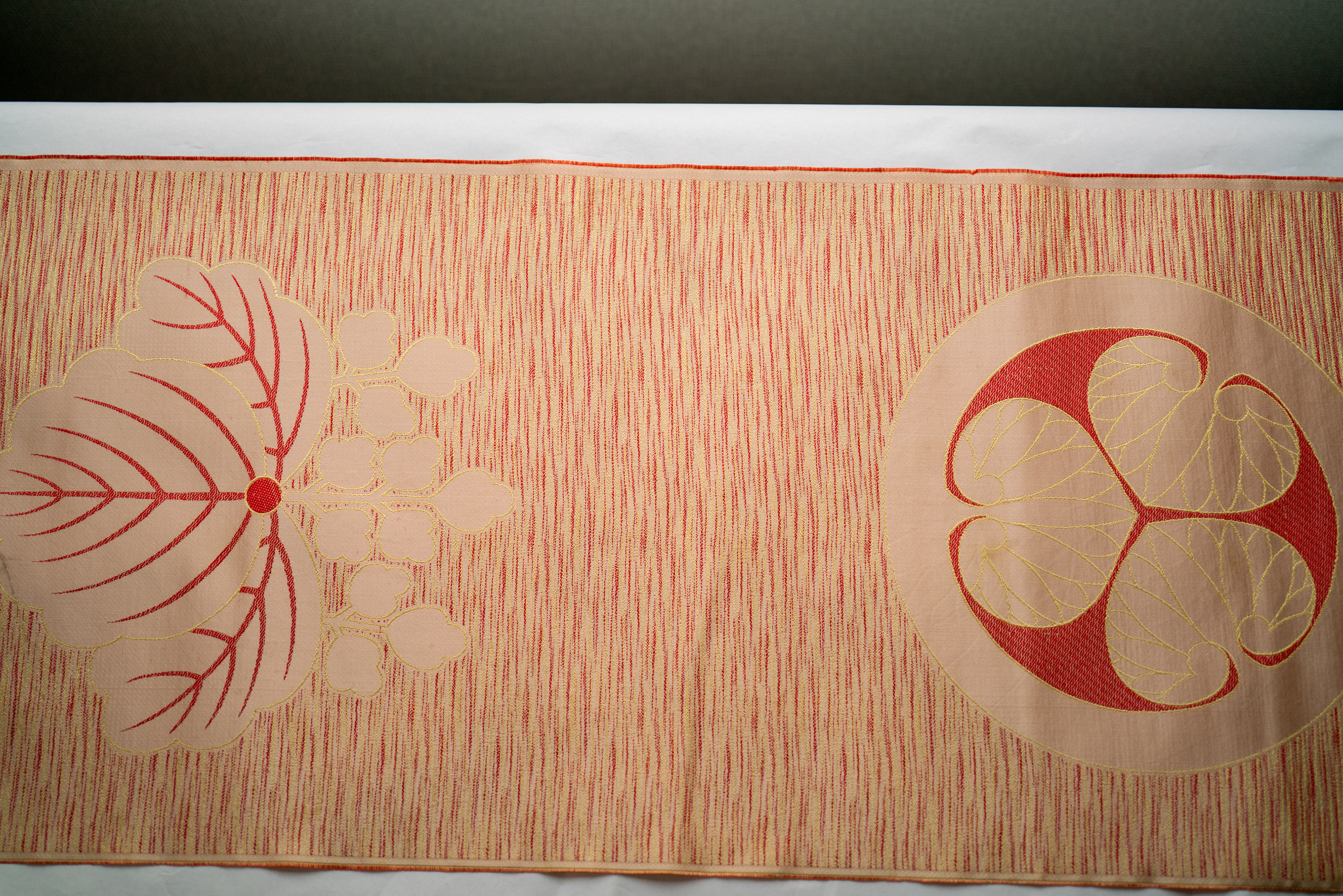 TD2 - Polyester Kimono - Traditional Designs, Leaves, Circle, Lines, Flowers