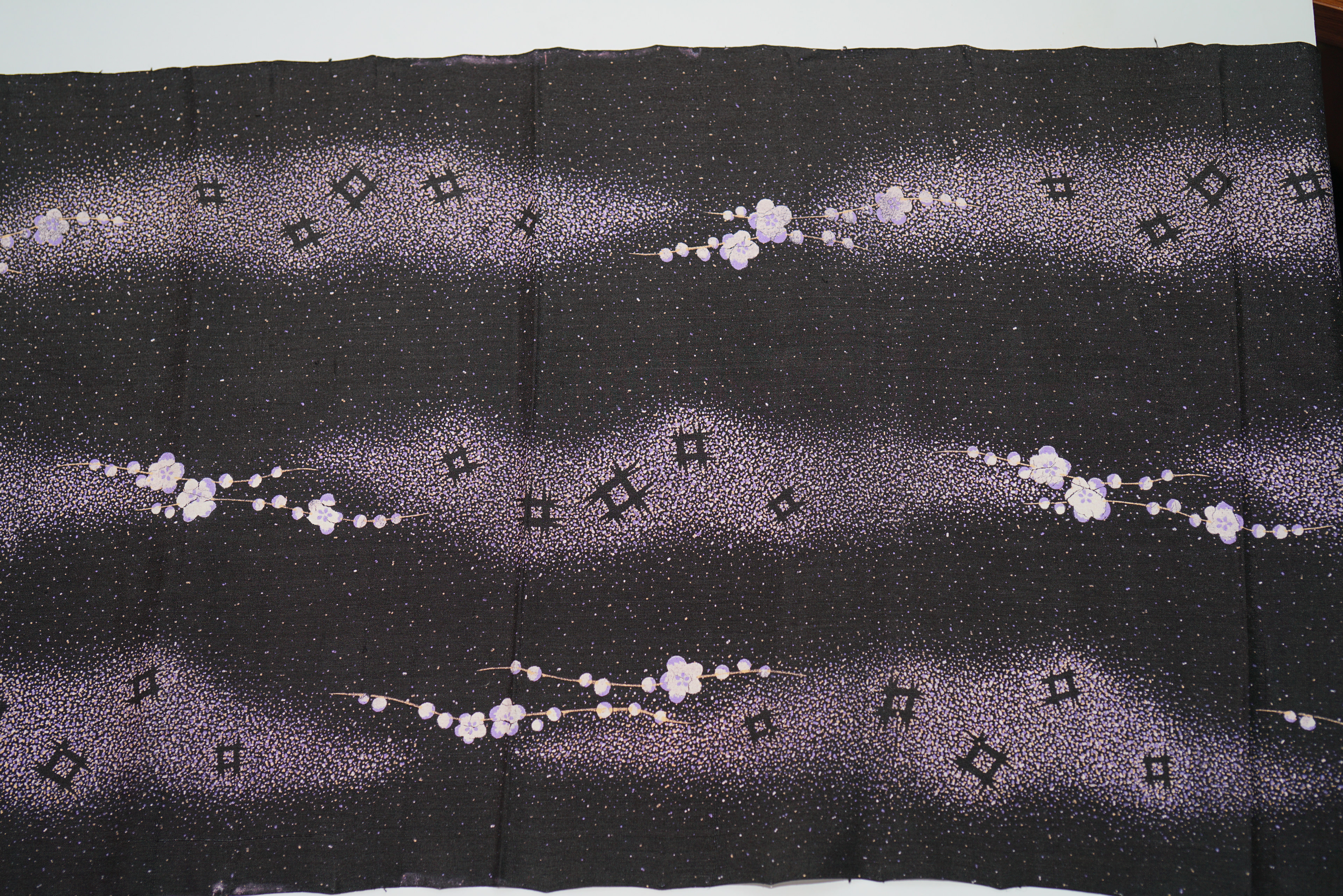 BF1 - Black Silk Bolt - Cherry Blossoms, Smooth and Thin