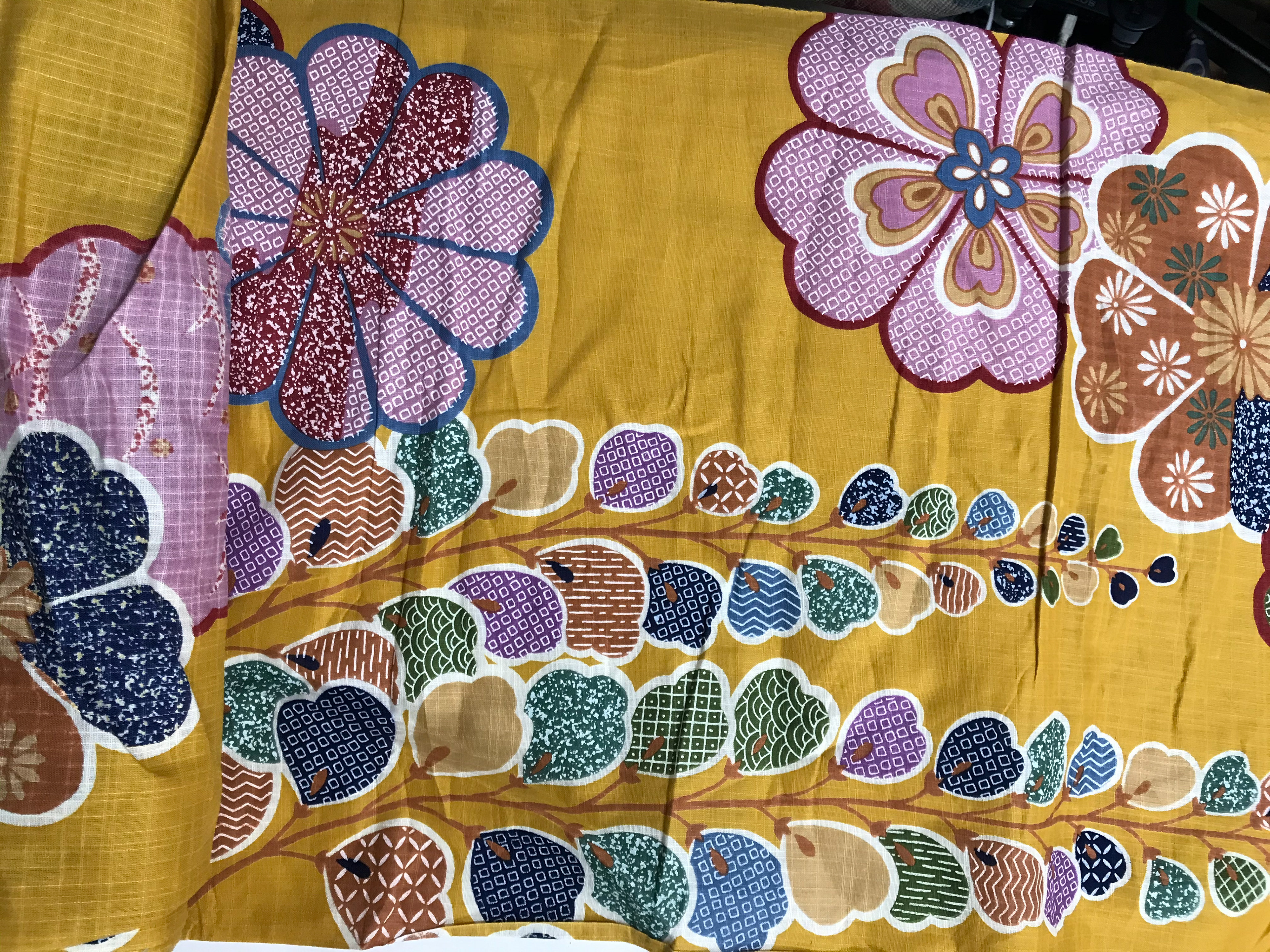 CB4 - 1960s or Earlier Cotton or Cotton Blend Bolt