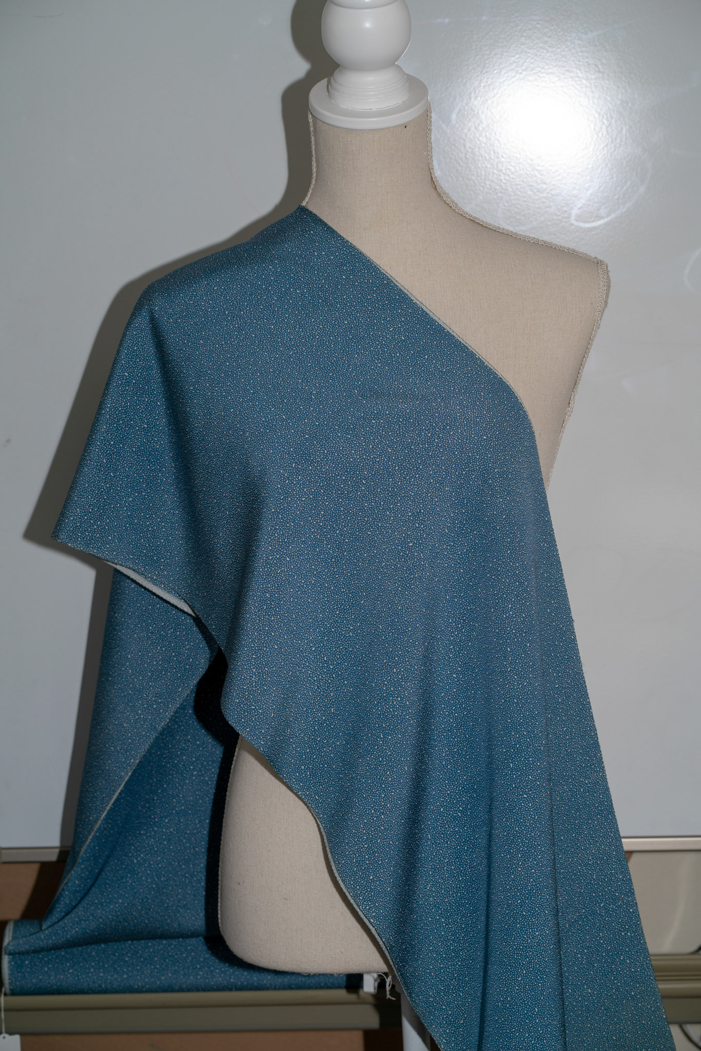 SA2 - Silk Kimono - Blue with White Dots, Slightly Stiff