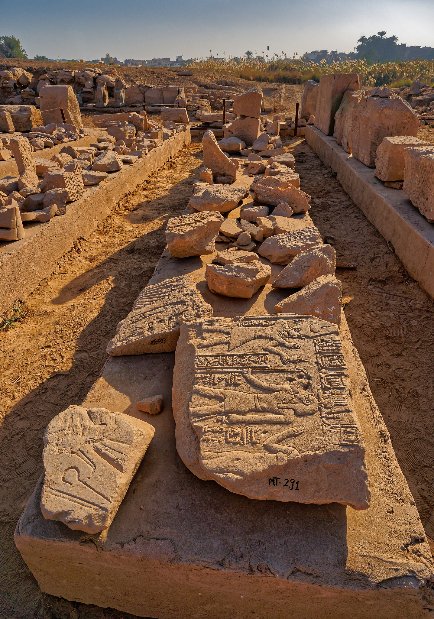 temple de Mout