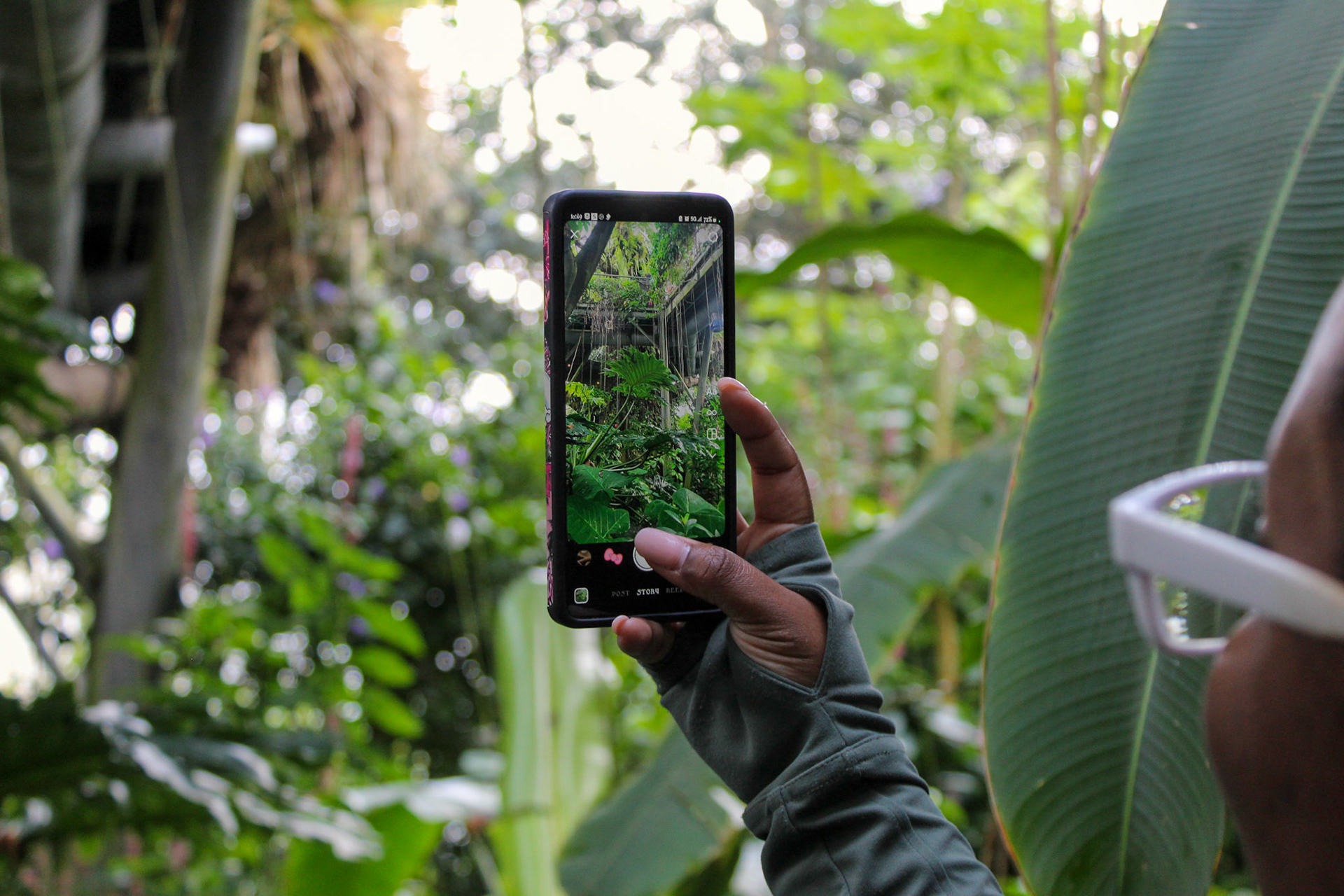 Through the eye of babes! My favorite shot.