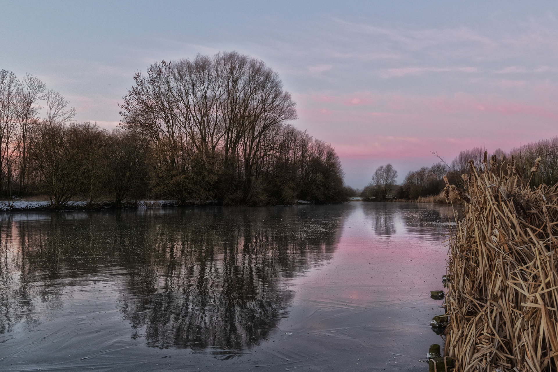 ijzige morgen aan de Leie te Wevelgem