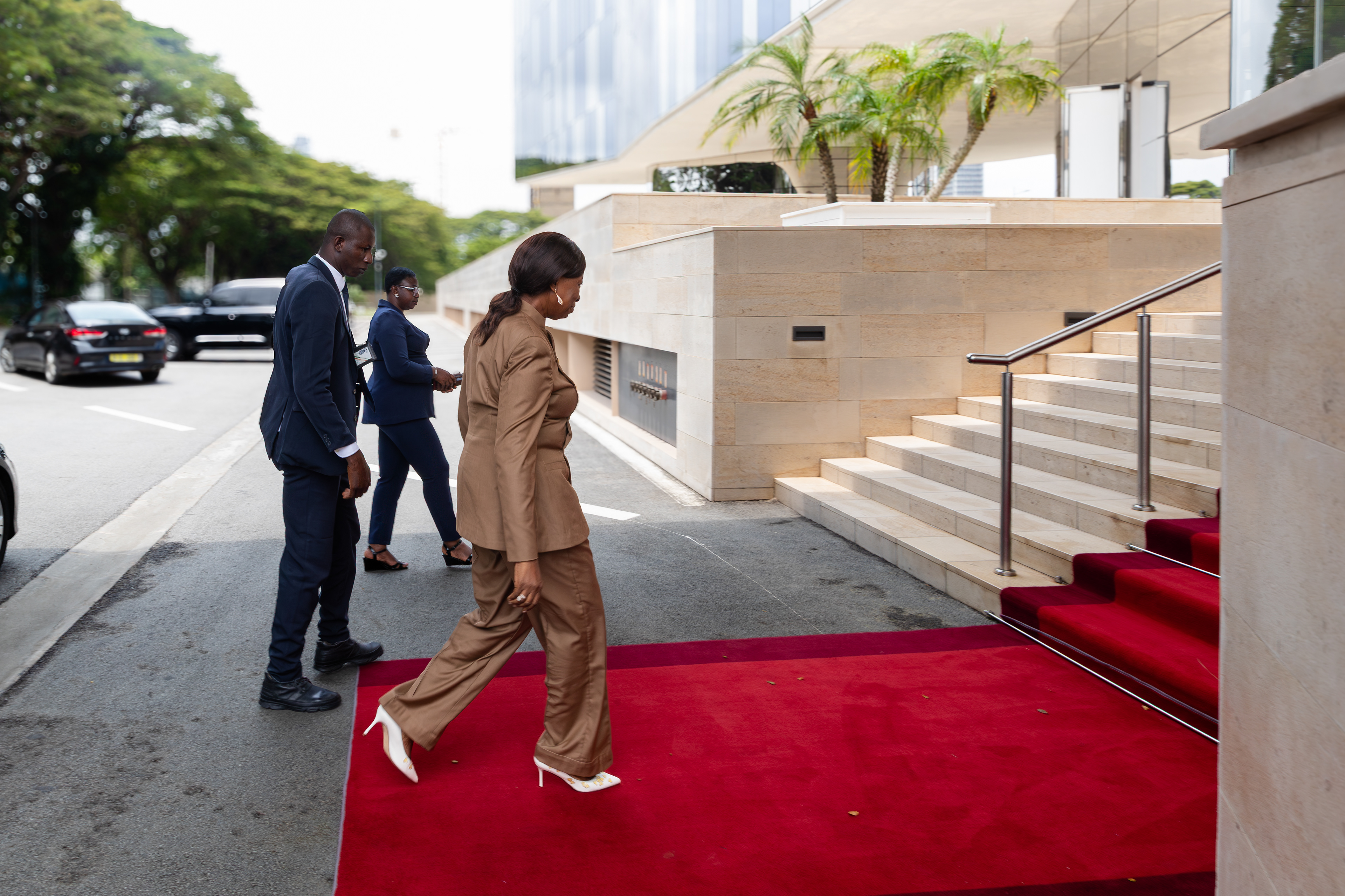 On 10 September 2025 at the Presidential Palace in Abidjan, UNFPA Executive Director, Dr. Diene Keita, met with Patrick Achi, Special Advisor to the President of the Republic of Côte d’Ivoire. The meeting provided an opportunity to exchange on national priorities and explore avenues to further strengthen collaboration in health, youth empowerment, and sustainable development.