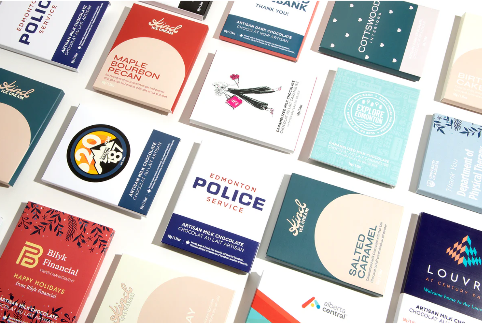 Customizable small chocolate bar boxes