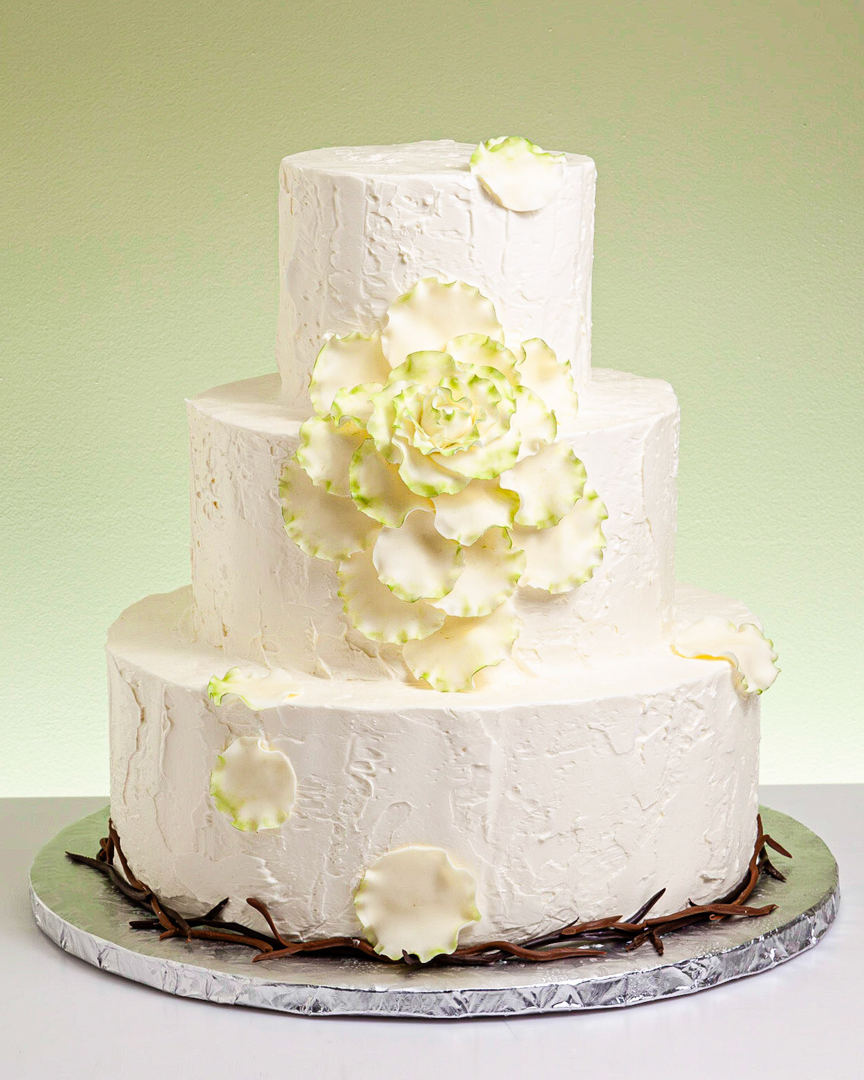 Concrete Softness Wedding Cake