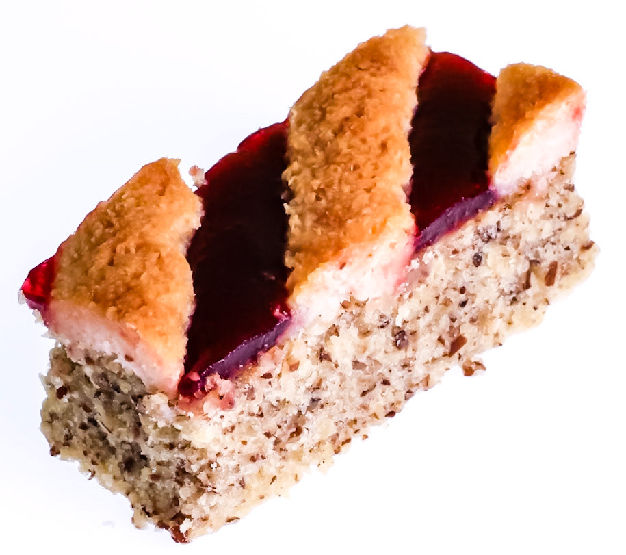 Raspberry Macaroon Bar