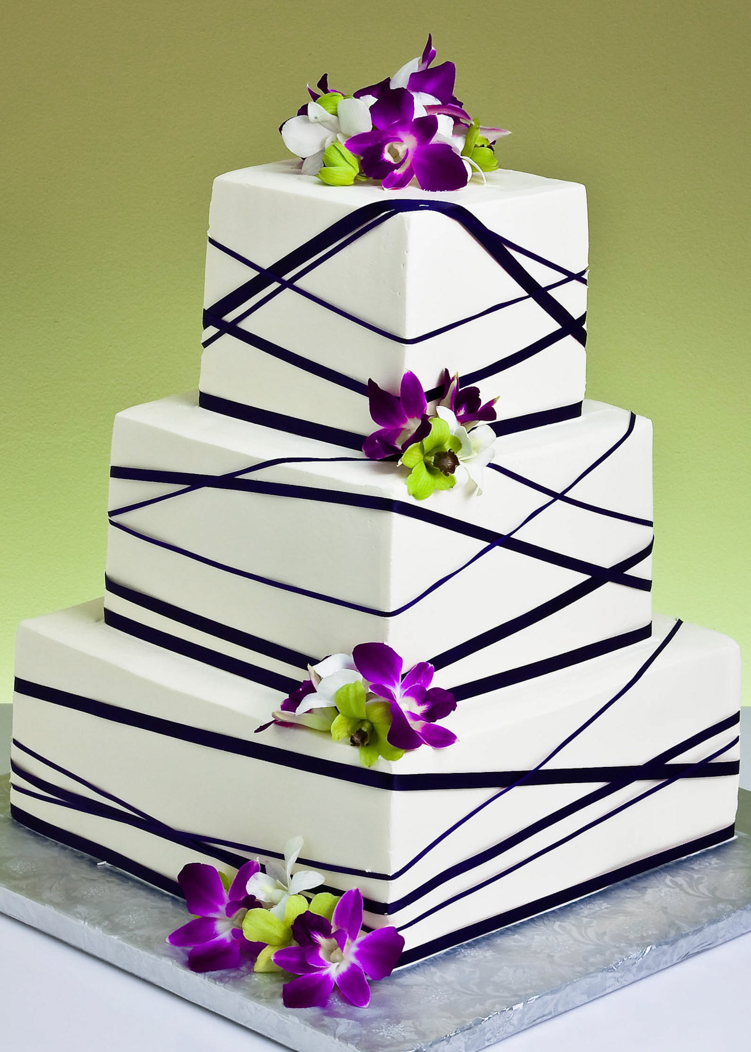 Square Contemporary Wedding Cake