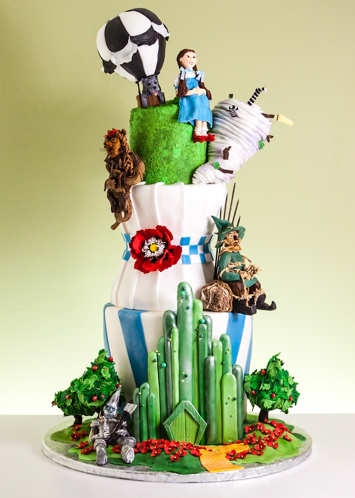 Wizard of Oz Wedding Cake