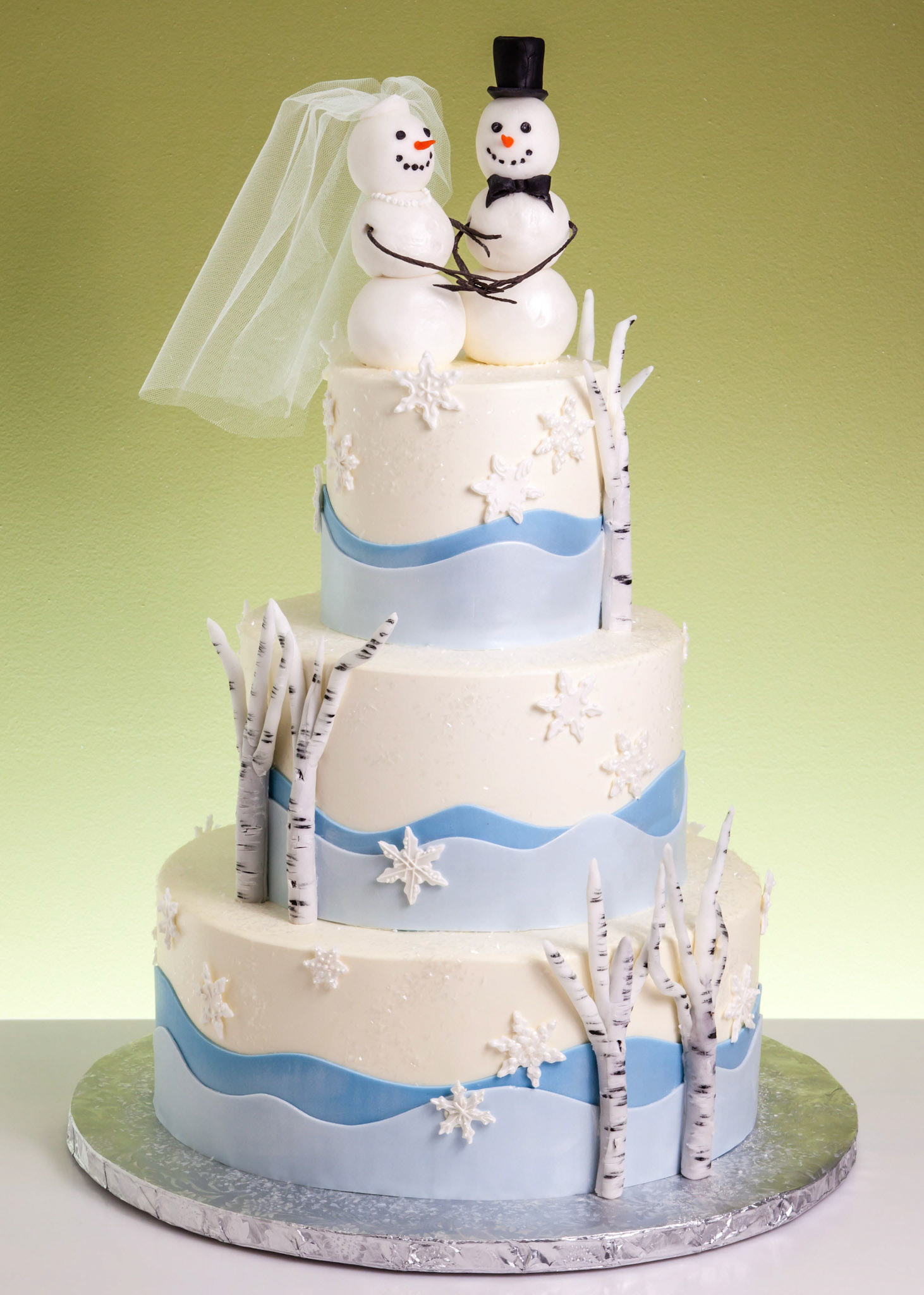Winter Scene Wedding Cake