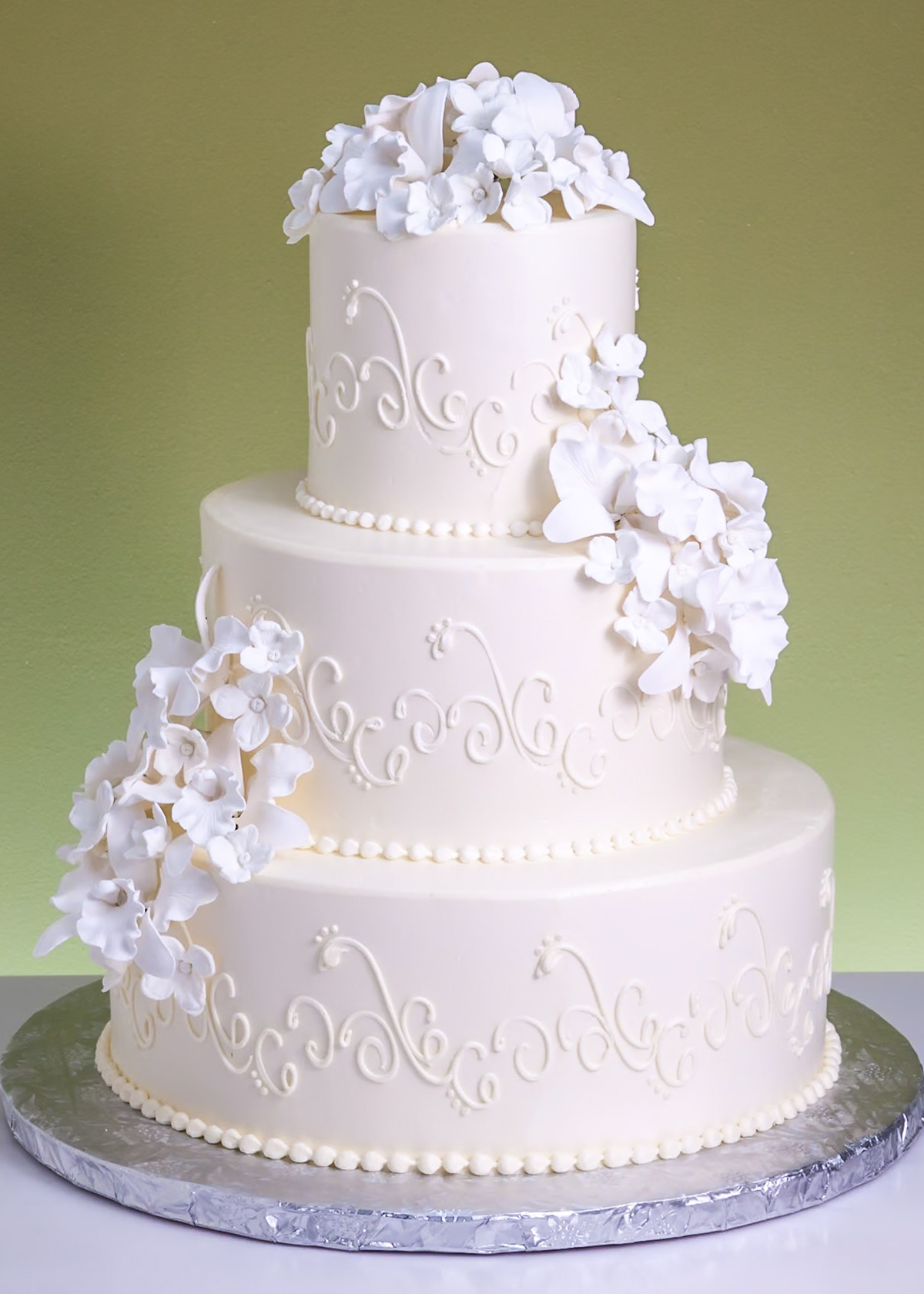 Vintage Romance Wedding Cake