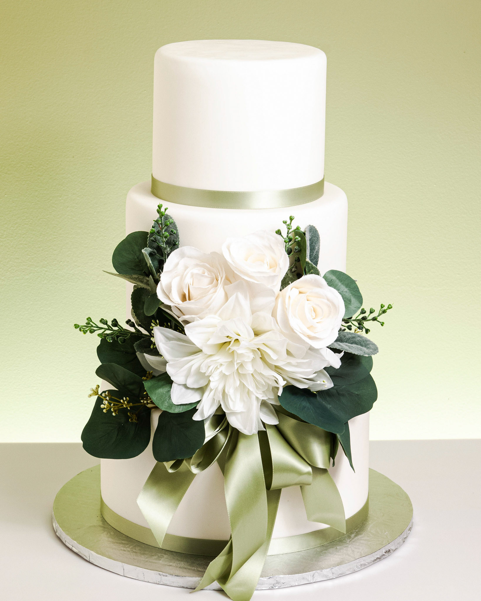 Eucalyptus Elegance Wedding Cake