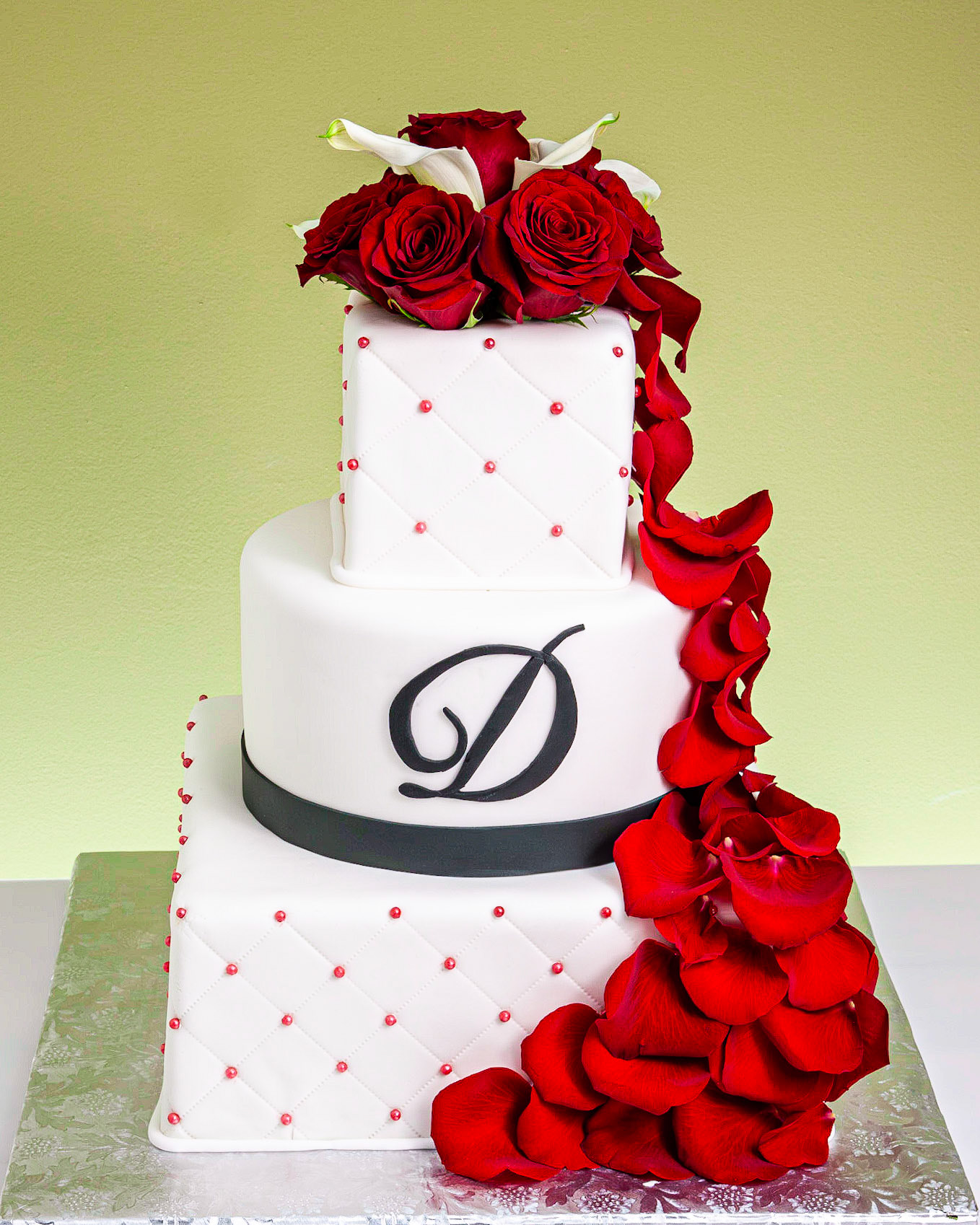 Quilted Renaissance Wedding Cake