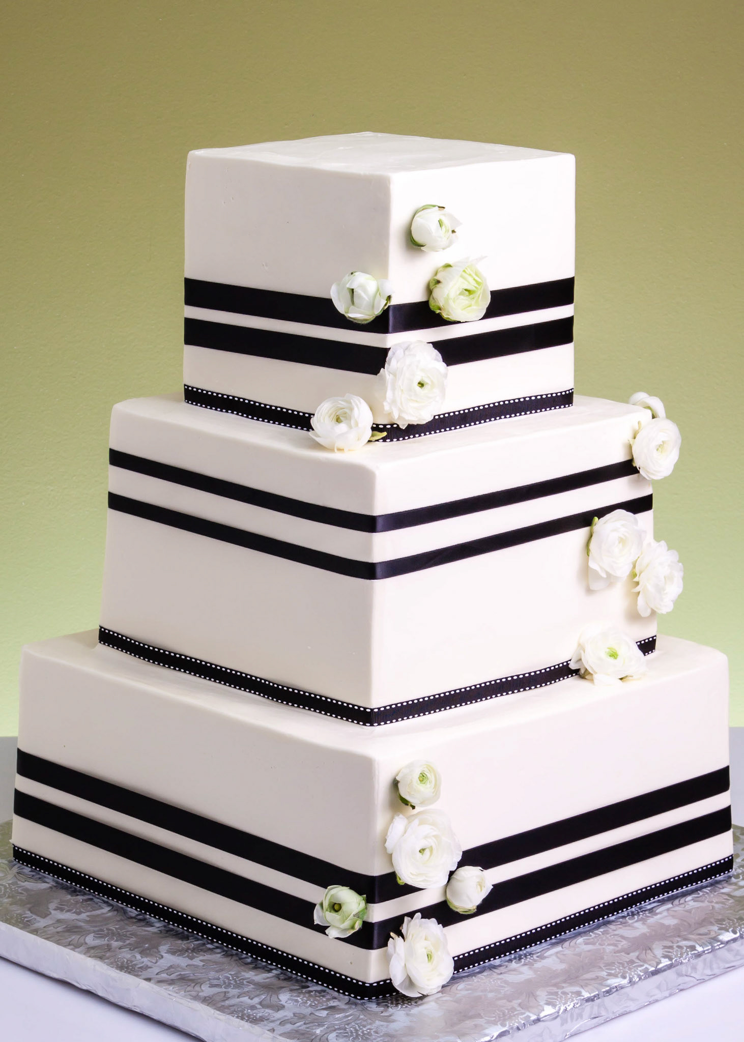 Modern Stripes Wedding Cake