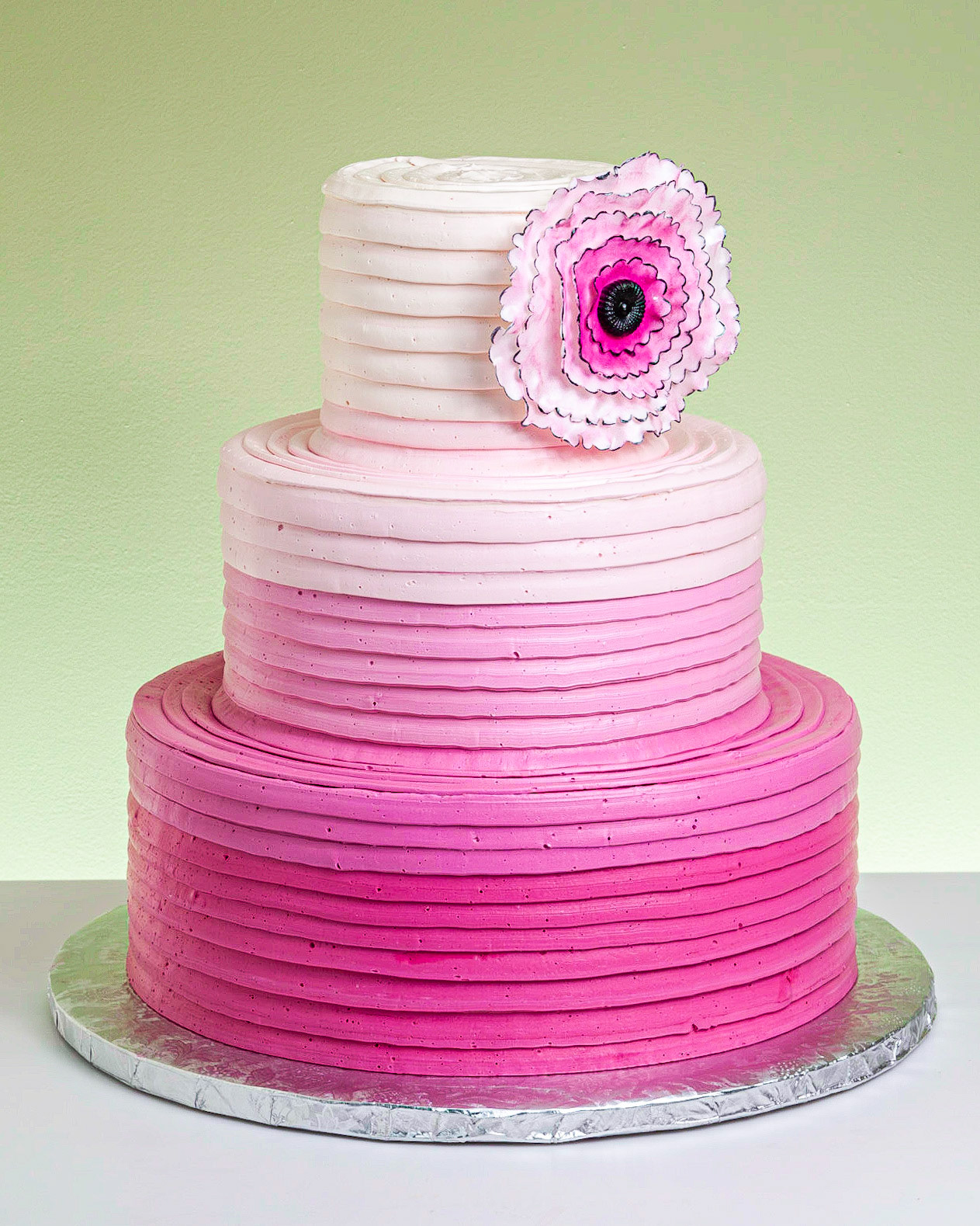 Fade Away Wedding Cake
