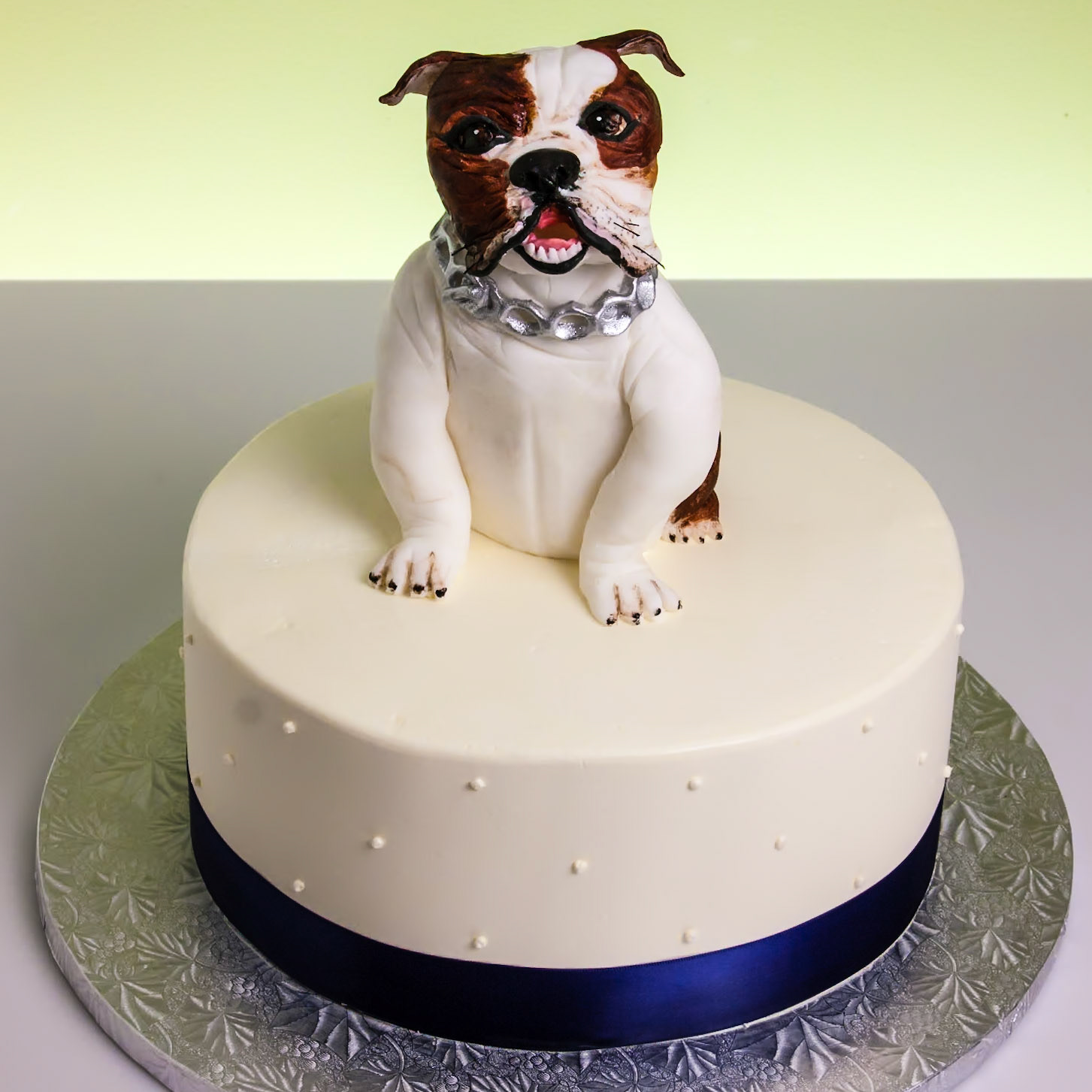 Butch the Bulldog Cake