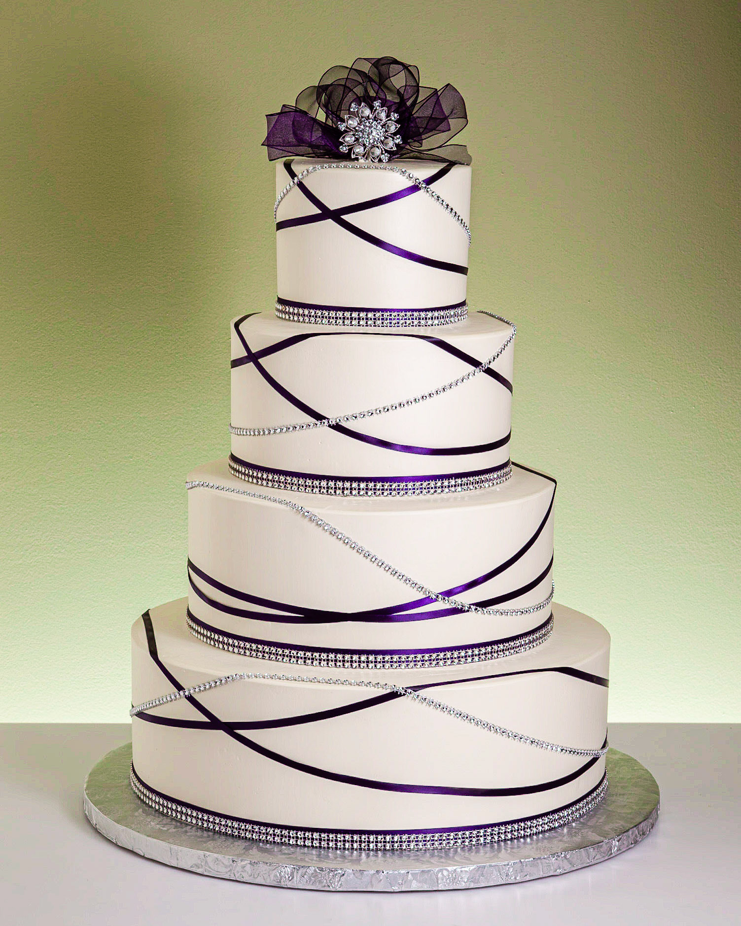 Garland Bling Wedding Cake