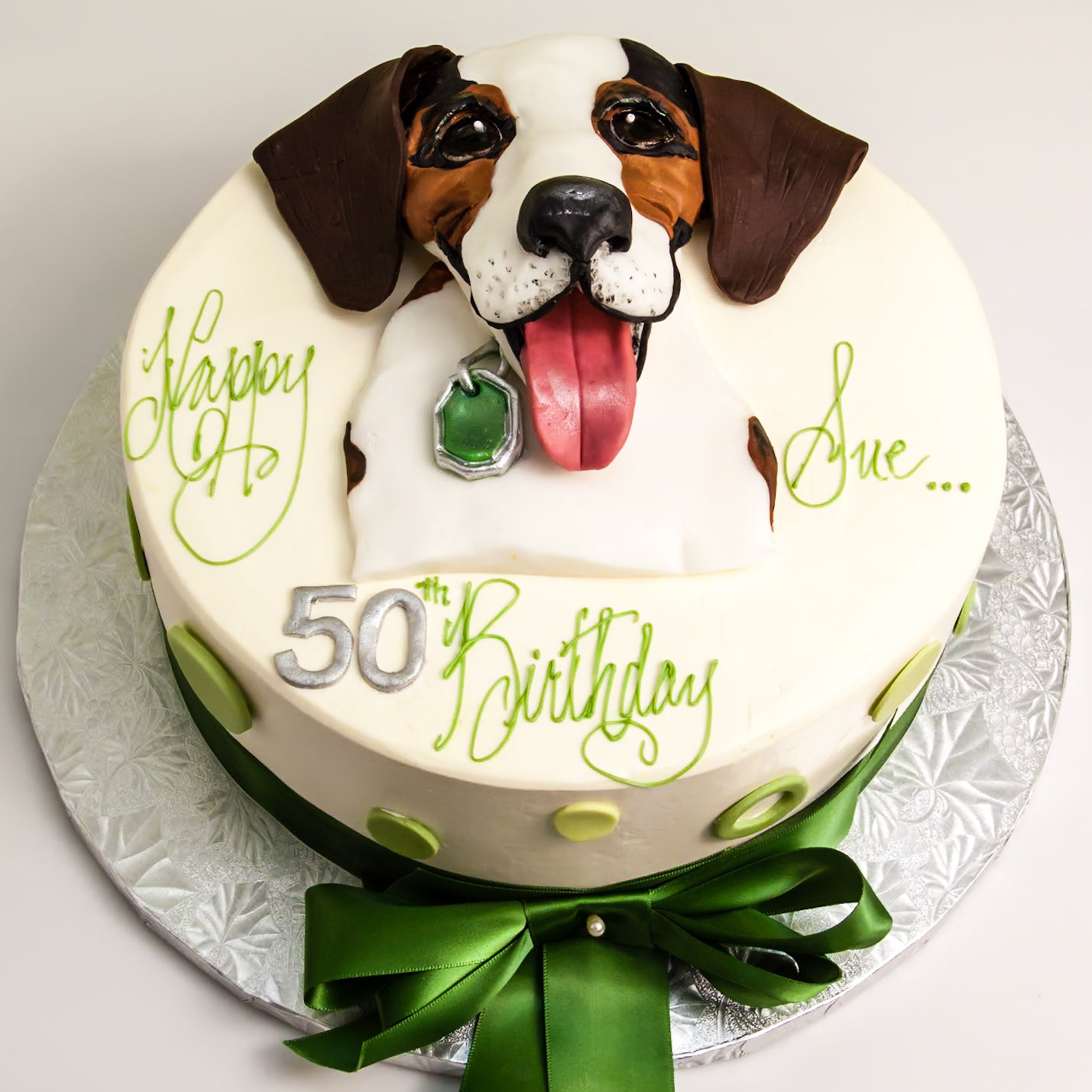 Happy Beagle Cake