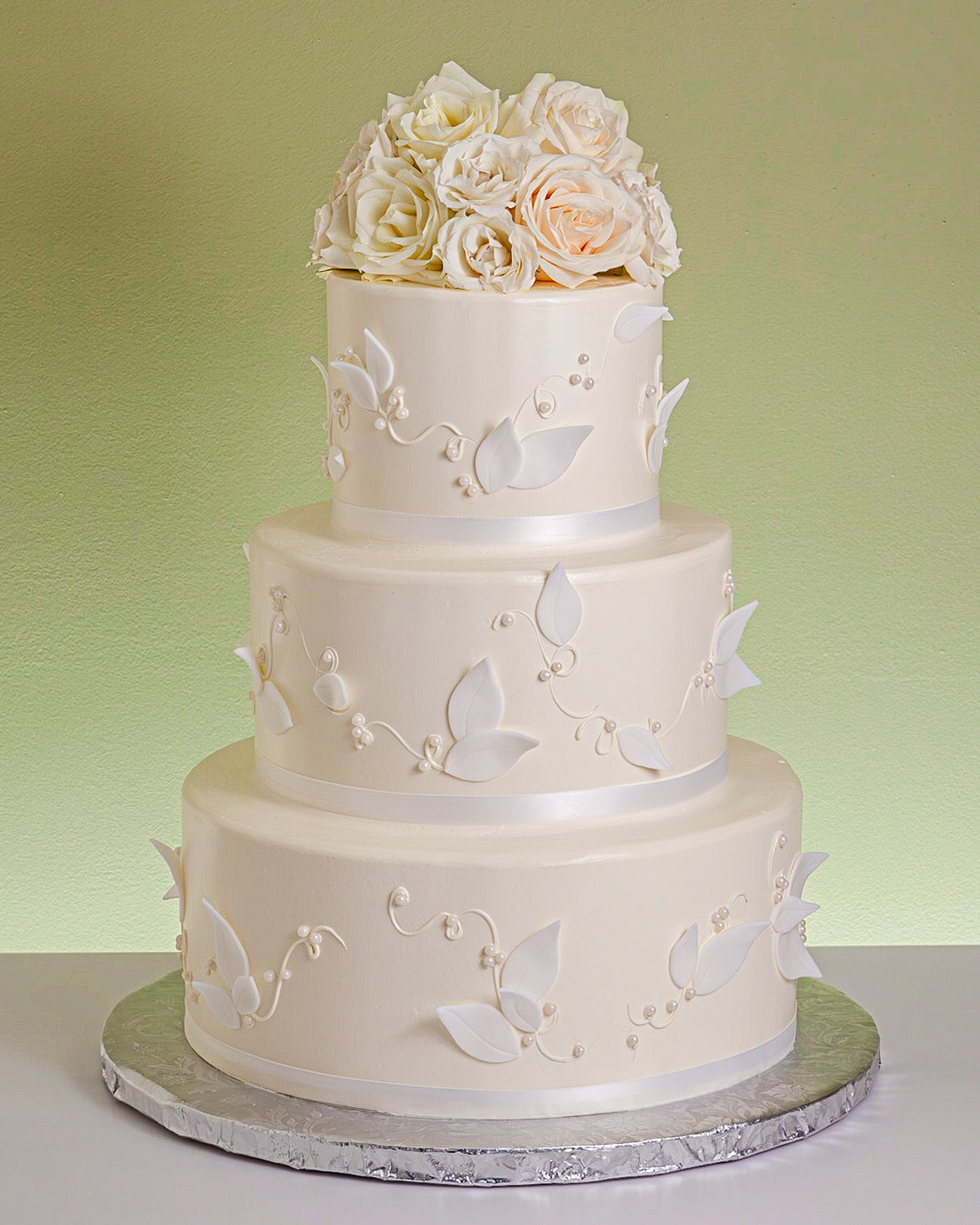 The Pearl Cake Wedding Cake