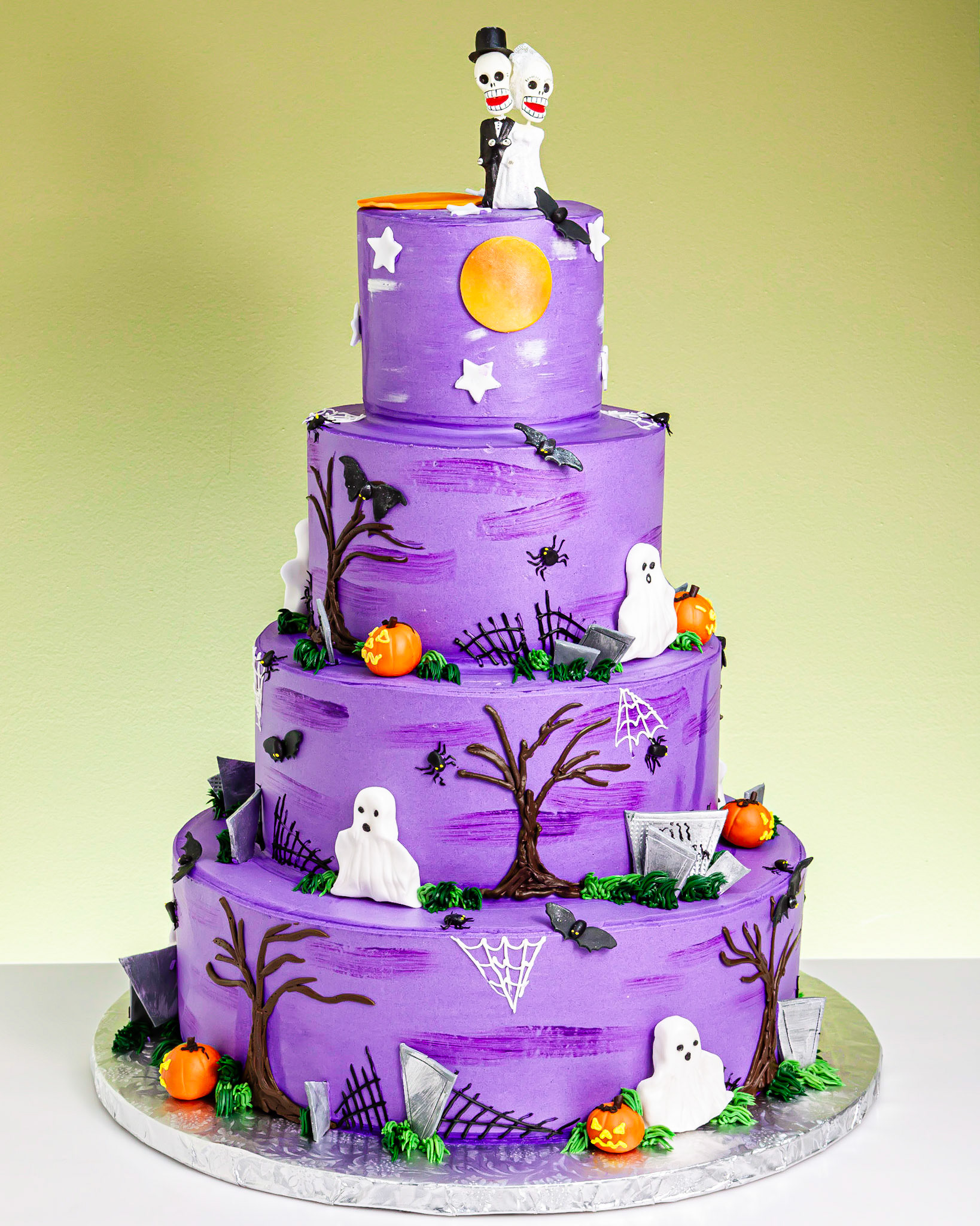 Gothic Dream Wedding Cake