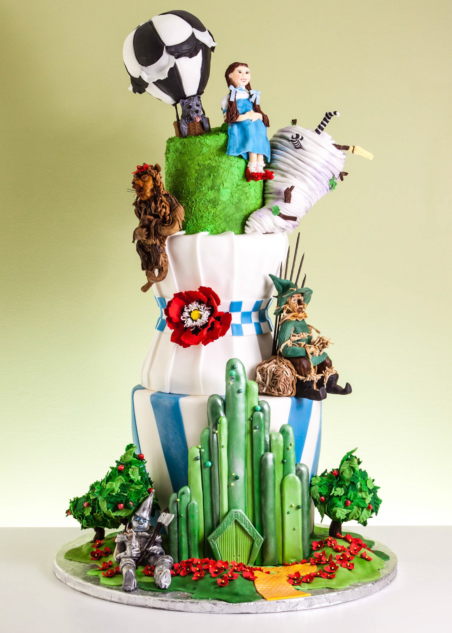 Wizard of Oz Wedding Cake