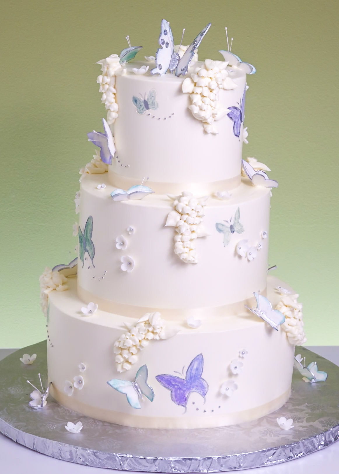 Butterflies & Lilac Wedding Cake