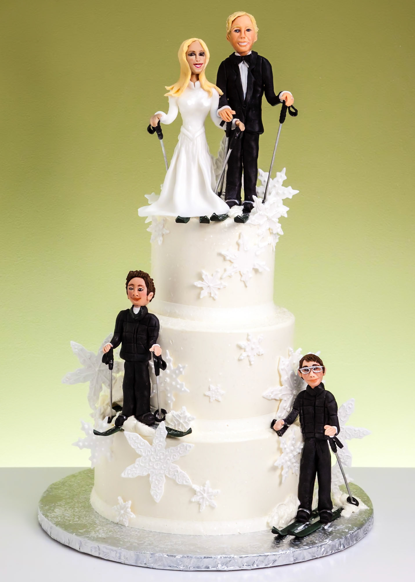 Winter Family Gala Wedding Cake