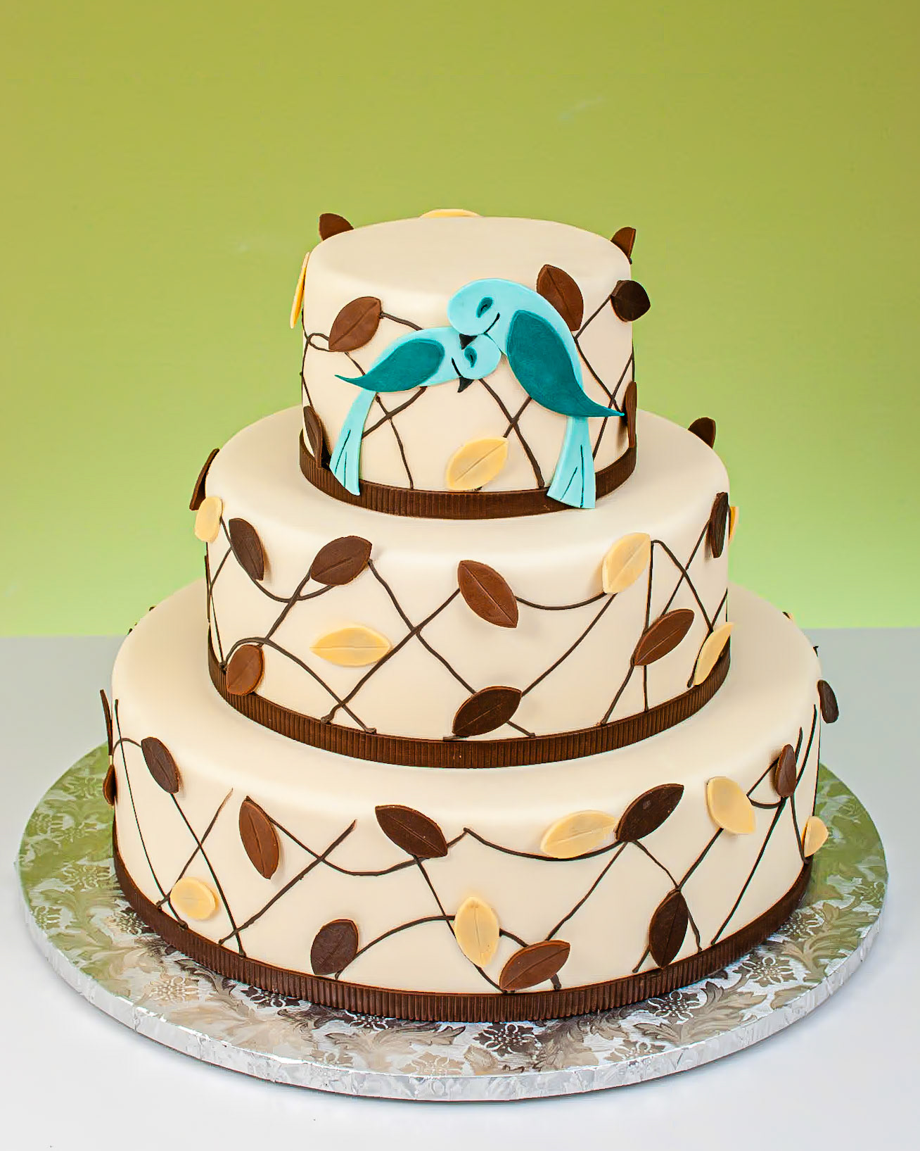 Nestled Love Wedding Cake