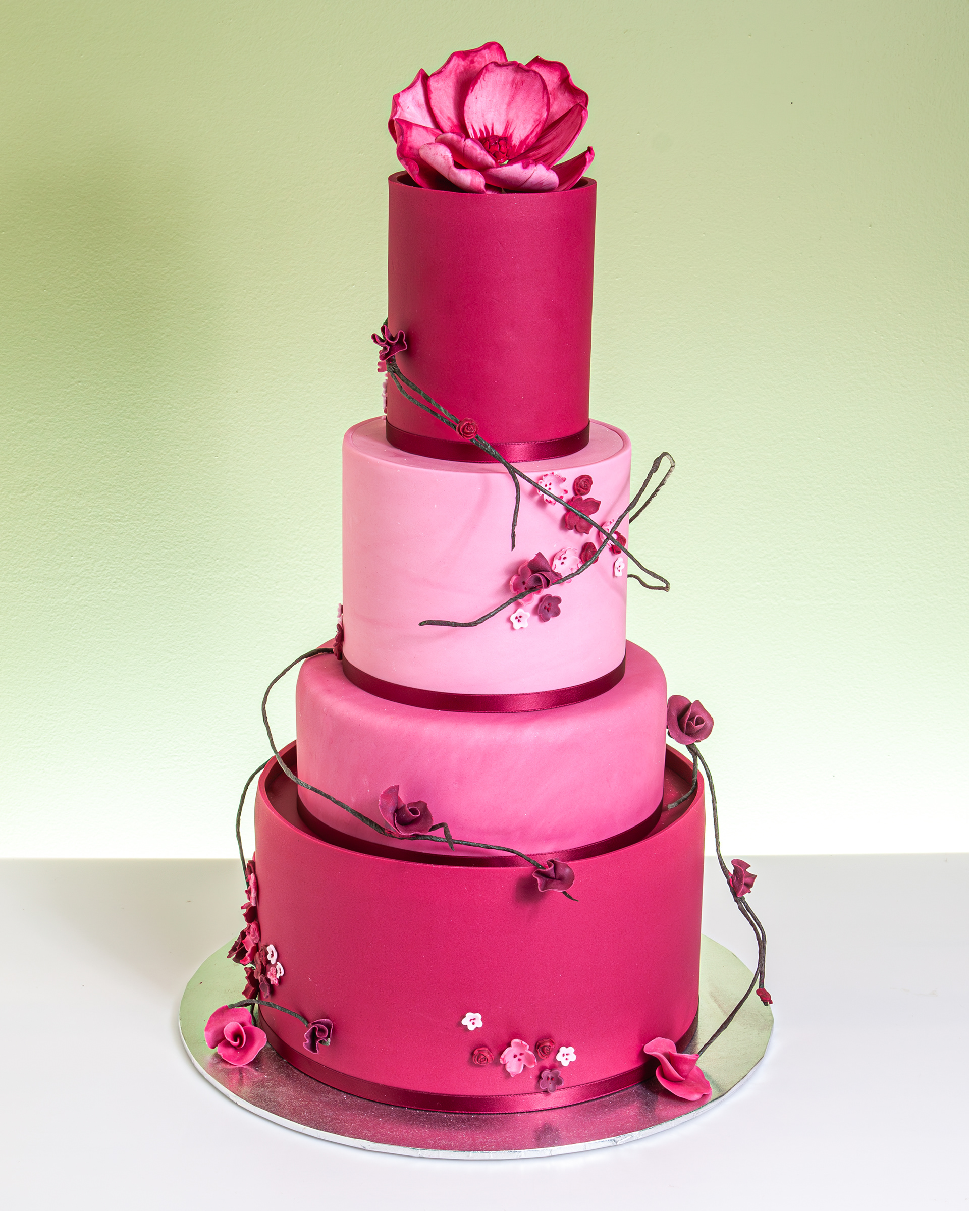 Cinnamon Vining Wedding Cake