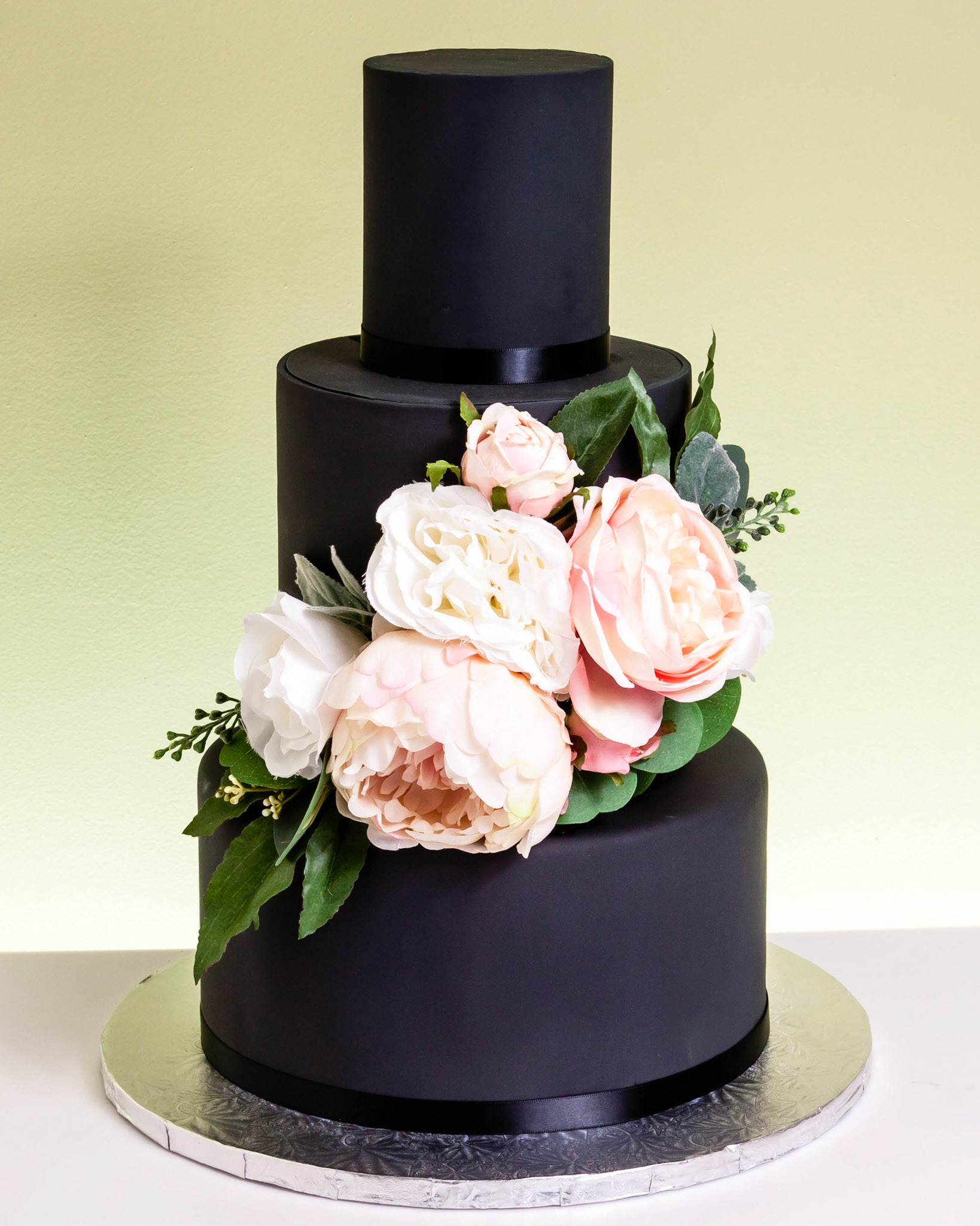 Elegance of the Night Wedding Cake