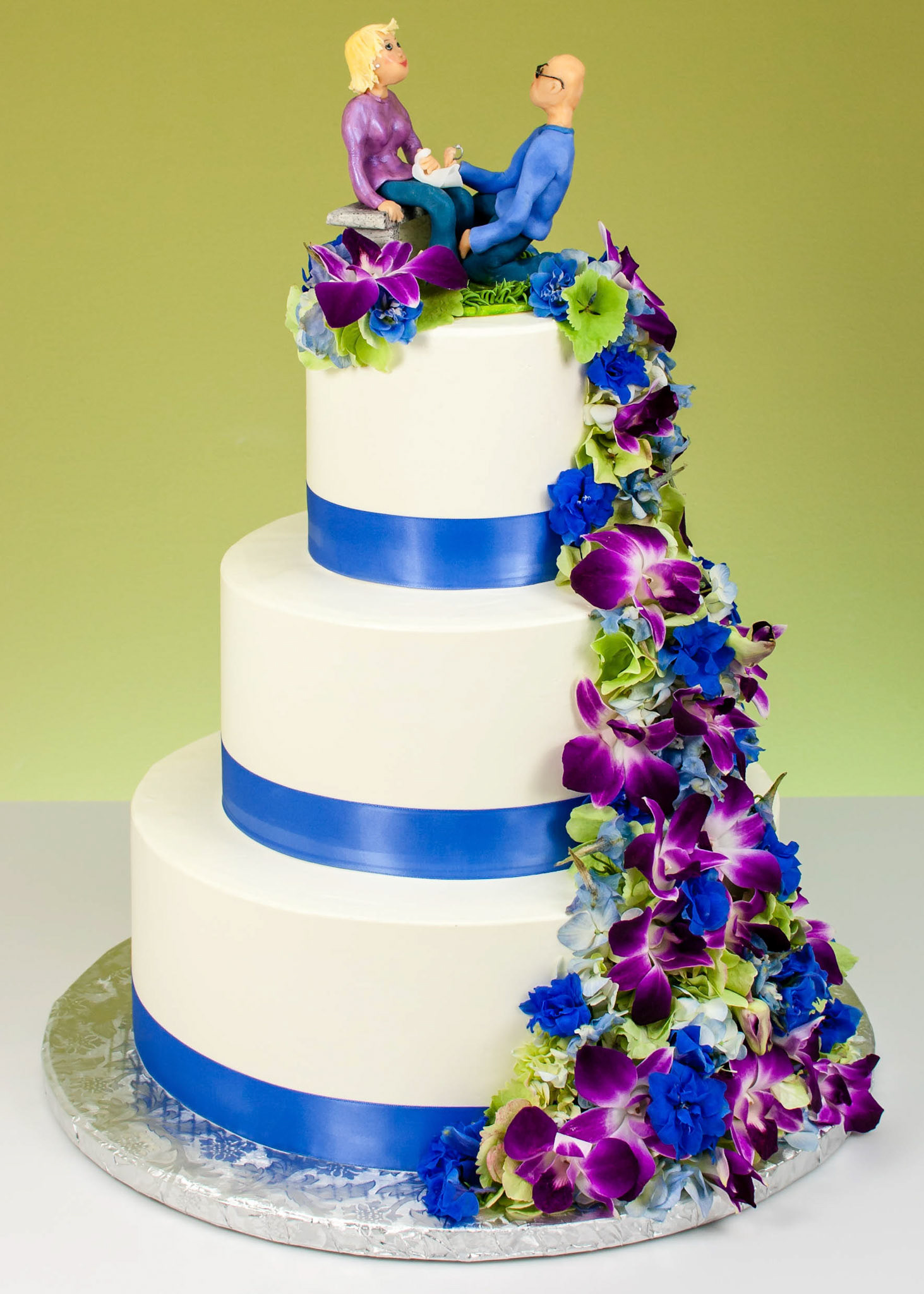 Orchid Love Wedding Cake