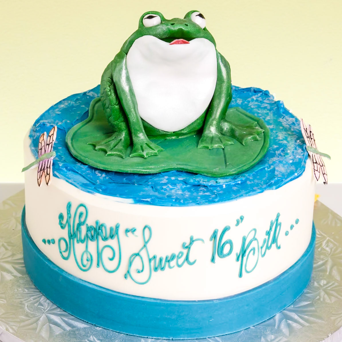 Sweet 16 Frog Cake