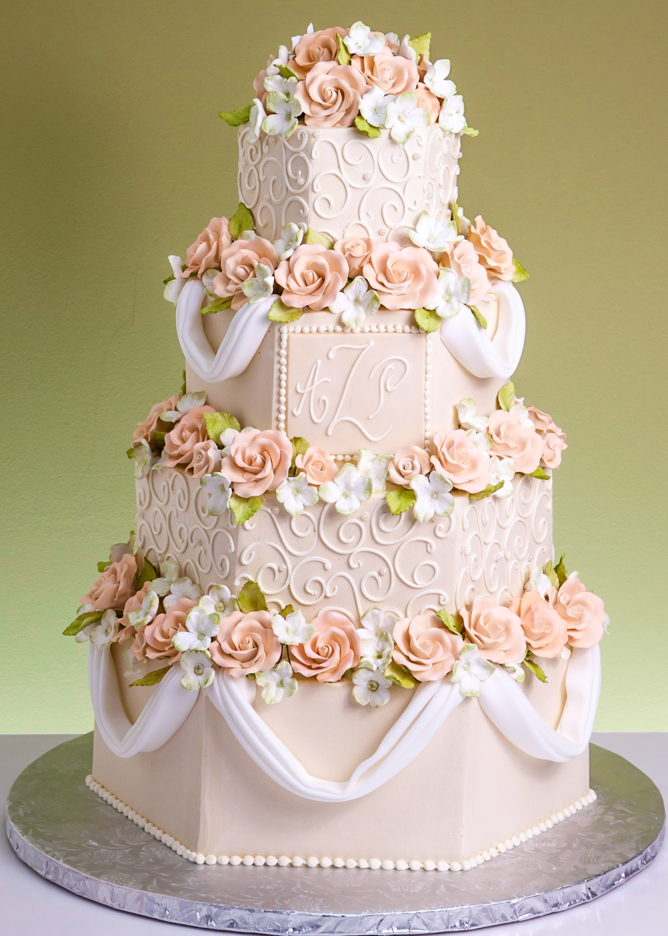 Peach Roses Wedding Cake