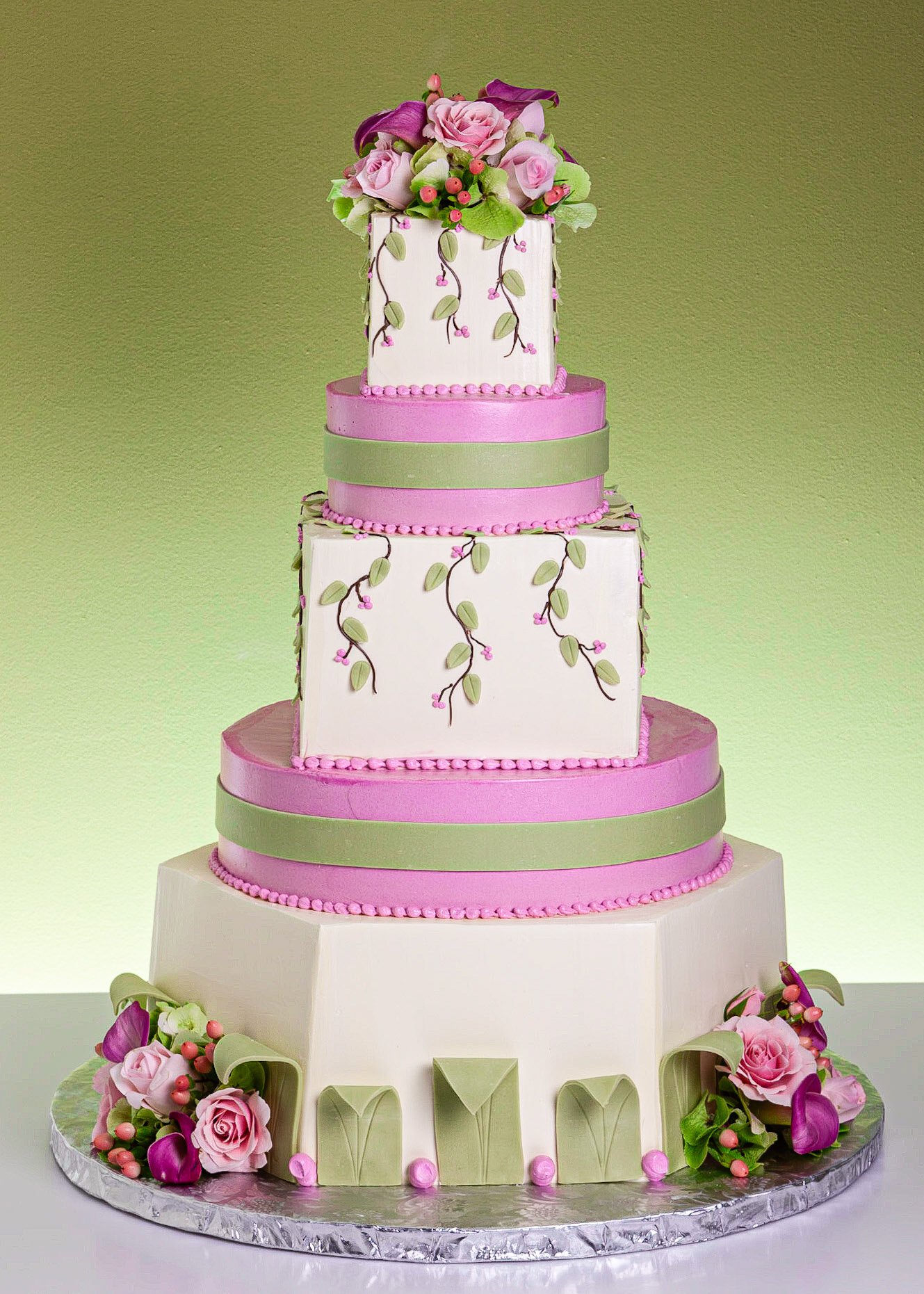Serendipity Wedding Cake