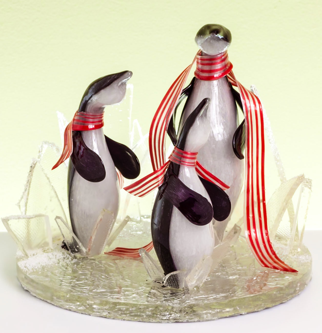 Christmas Penguins Sugar Sculpture