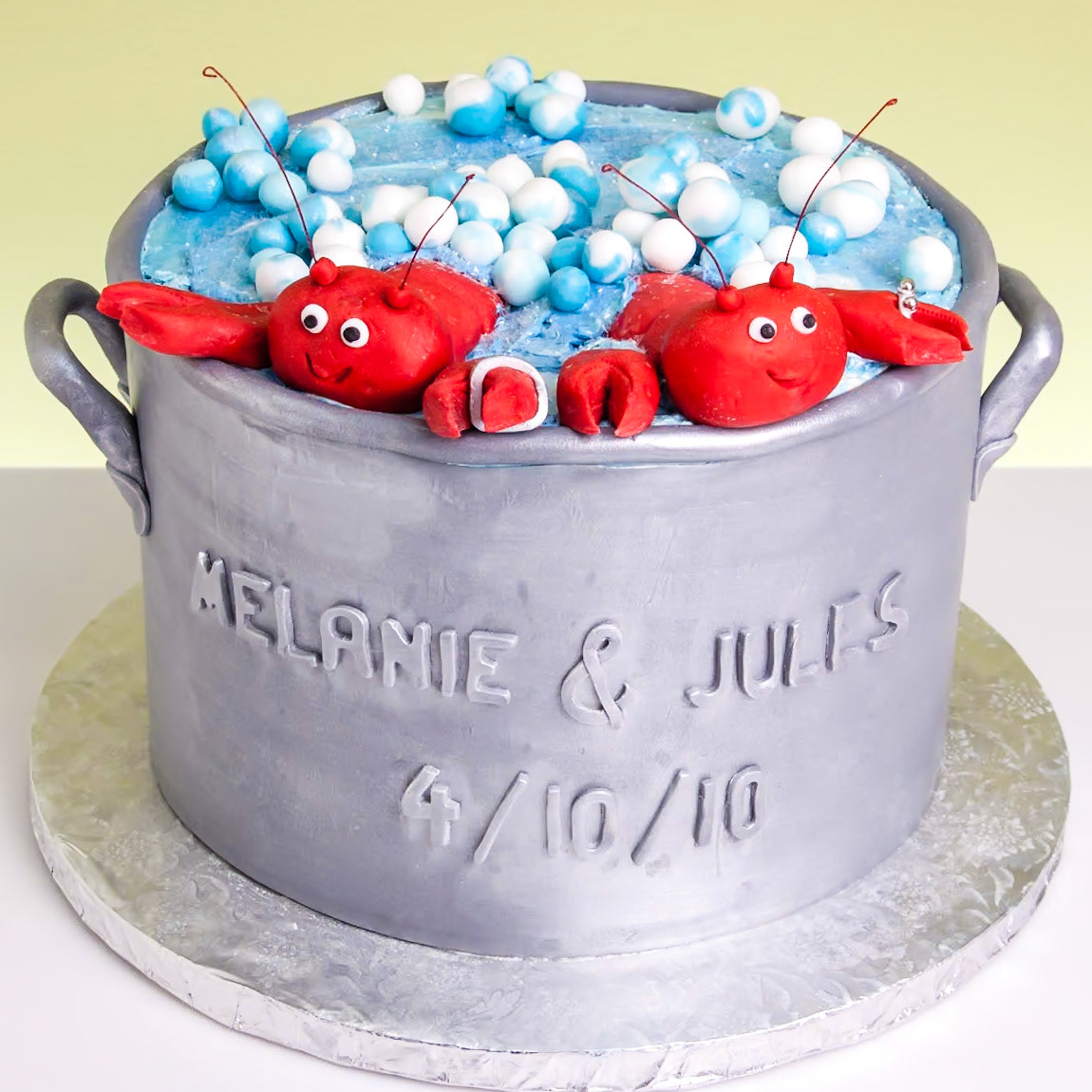 Maine Lobster Pot Cake